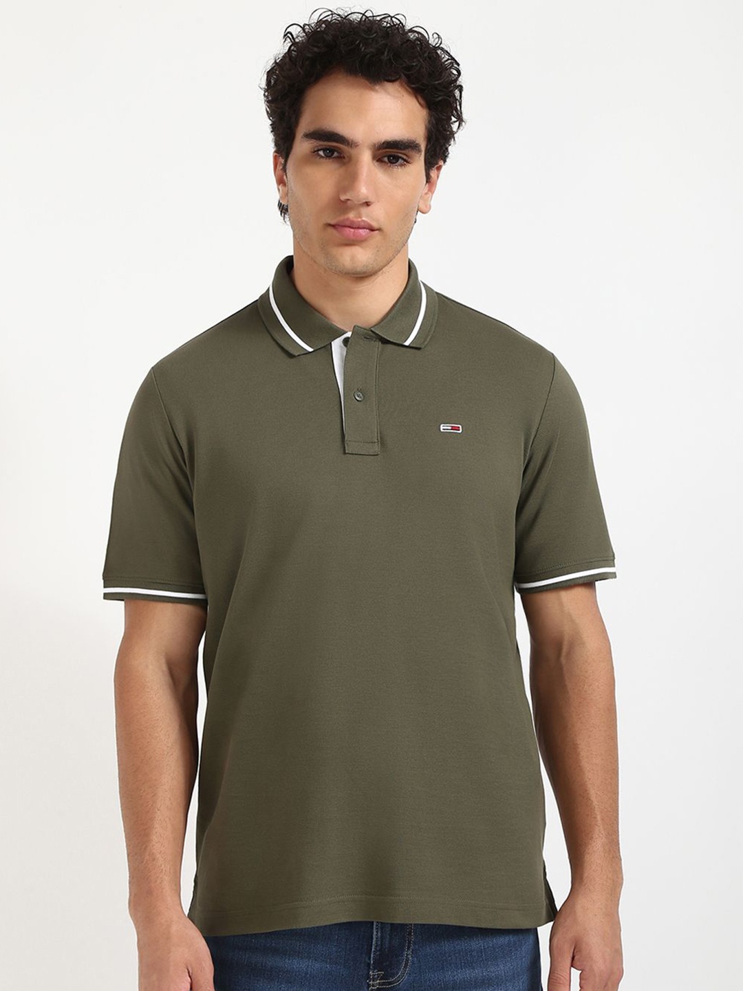 

Tommy Hilfiger Men Cotton Solid T-shirt, Olive