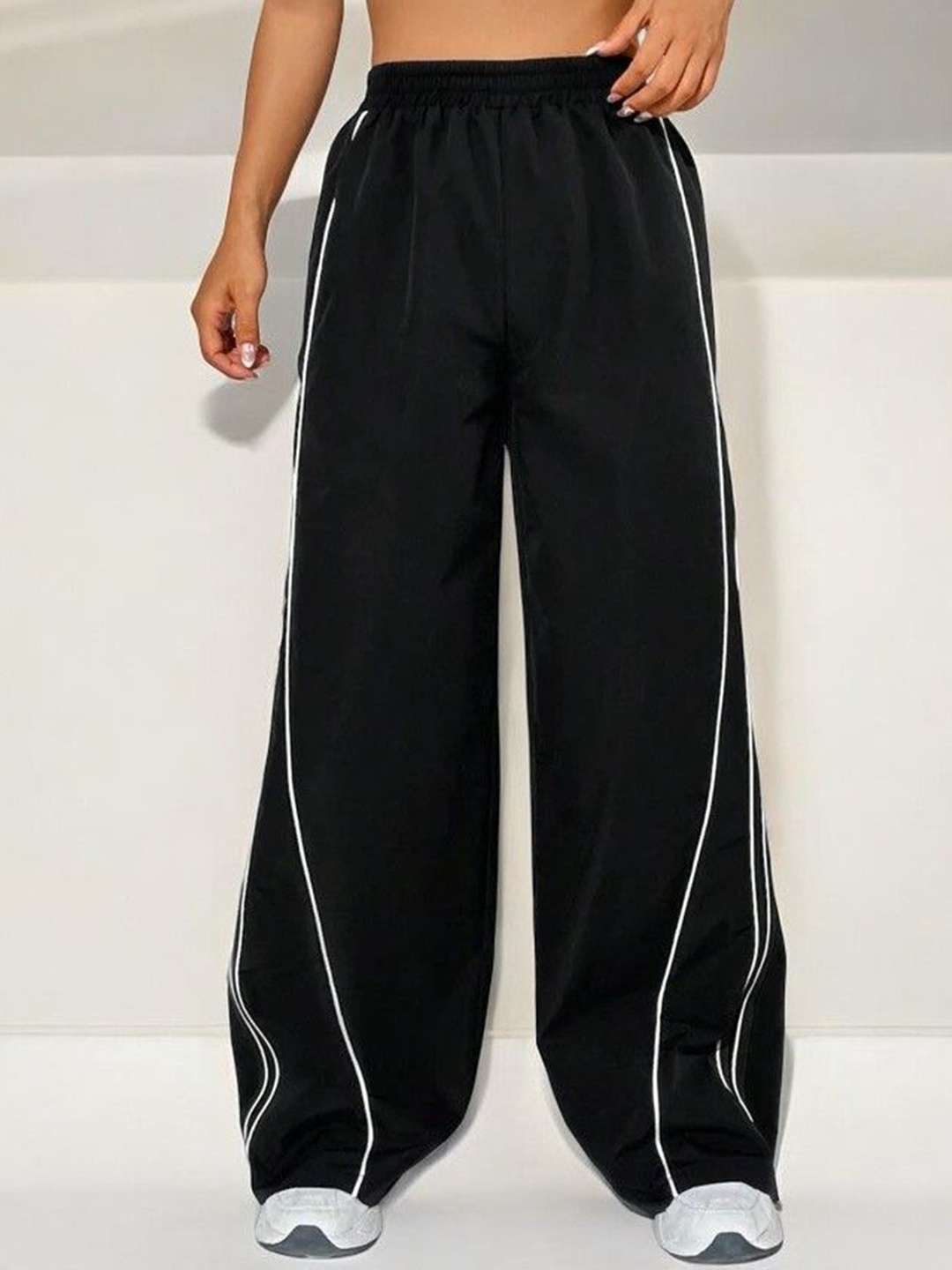 

SAAHASAM Women Striped Relaxed Loose Fit Cargos Trousers, Black