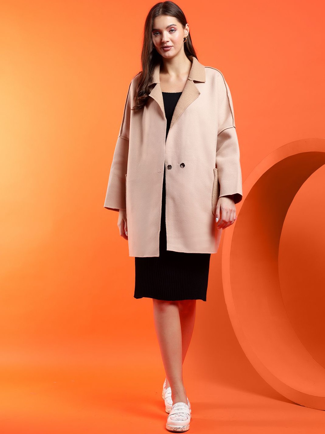 

Stylecast X Kotty Women Notched Lapel Single-Breasted Overcoat, Beige