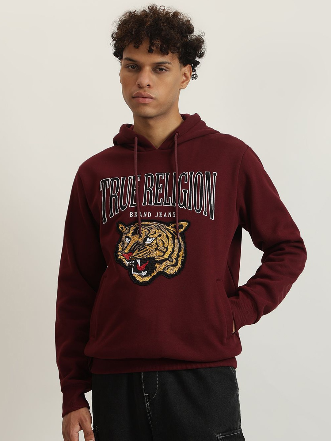 

True Religion Men Embroidered Hooded Sweatshirt, Maroon