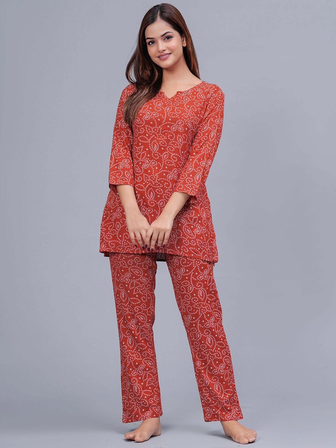 

Bachuu Women Printed Night suit, Orange