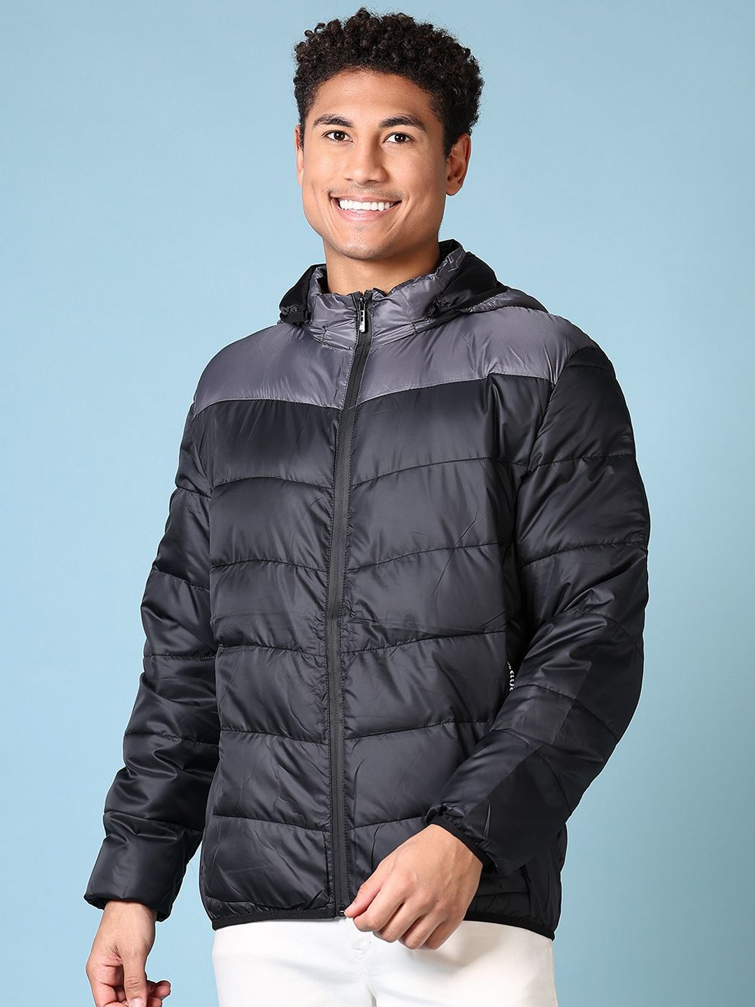 

V-Mart Men Padded Jacket, Black