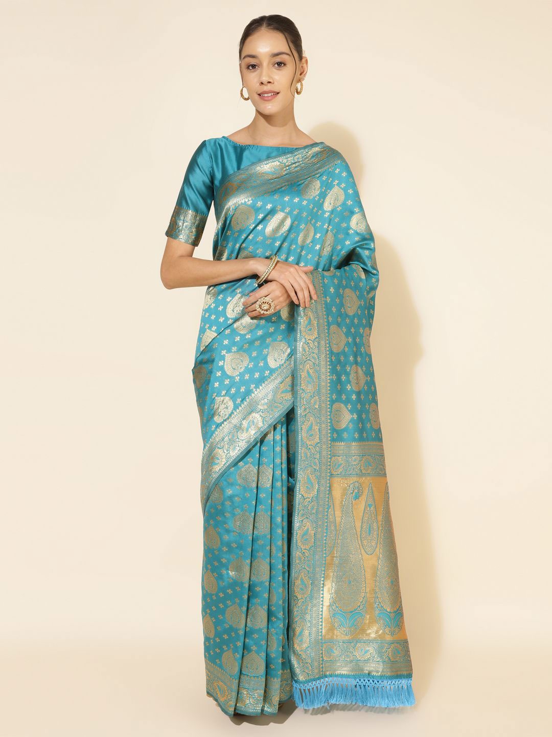 

KALINI Turquoise Blue Banarasi Silk Ethnic Motifs Saree with Unstitched Blouse Piece