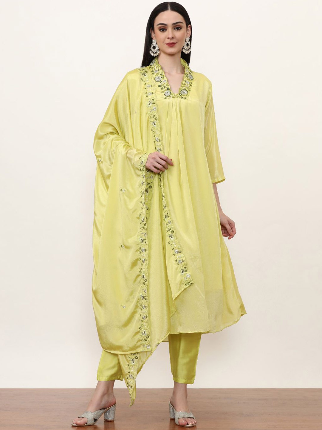 

Jaipur Kurti Women Floral Embroidered Regular Thread Work Kurta with Trousers & With Dupatta, Lime green