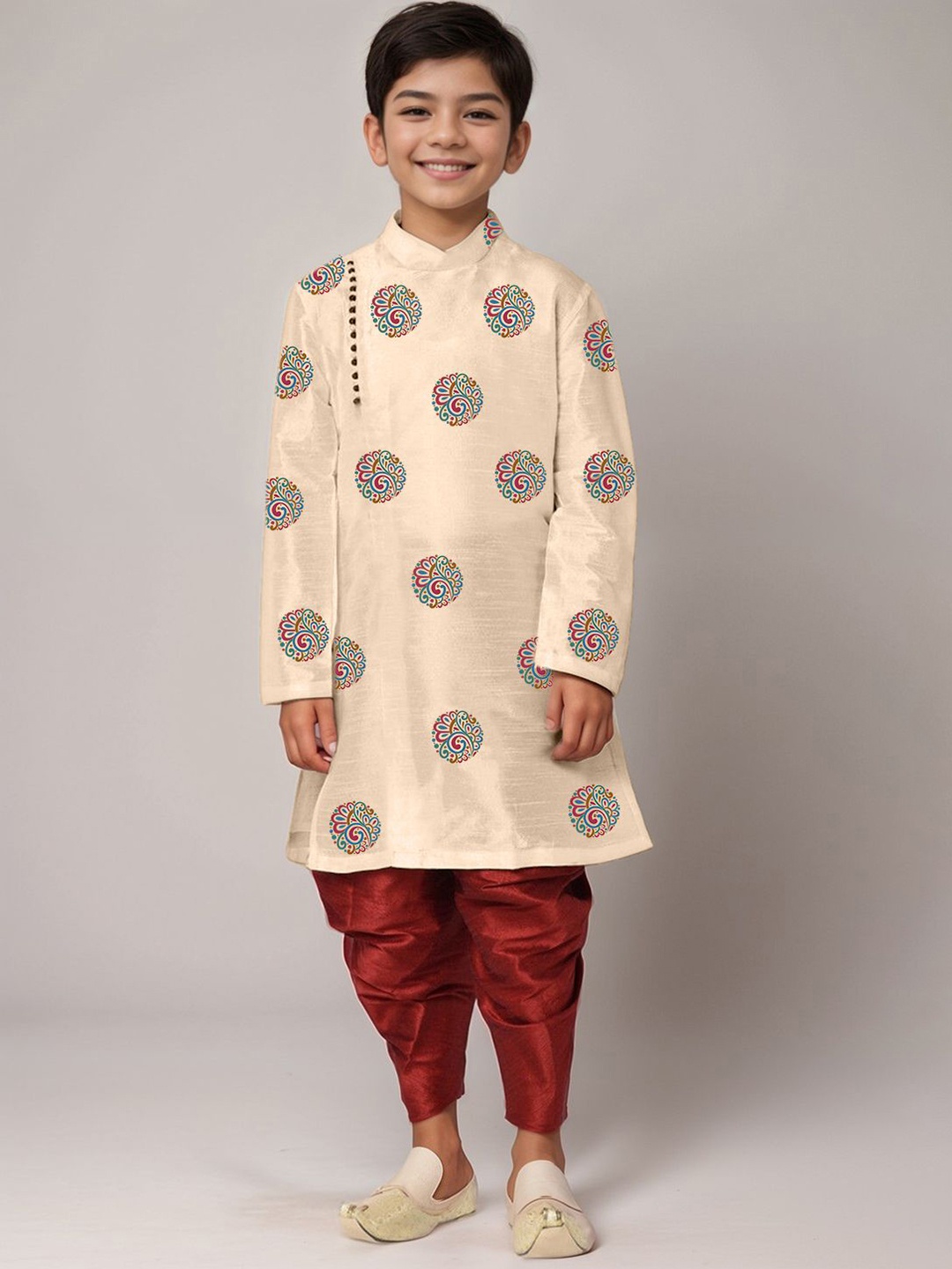 

DEVOILER Boys Ethnic Motifs Printed Thread Work Kurta, Beige