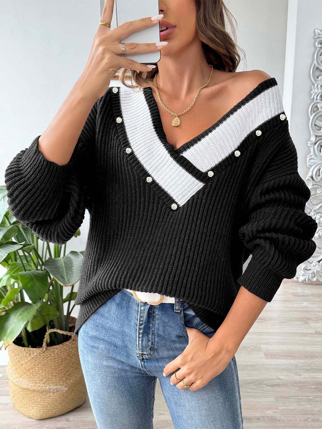 

StyleCast Women Cable Knit Pullover, Black