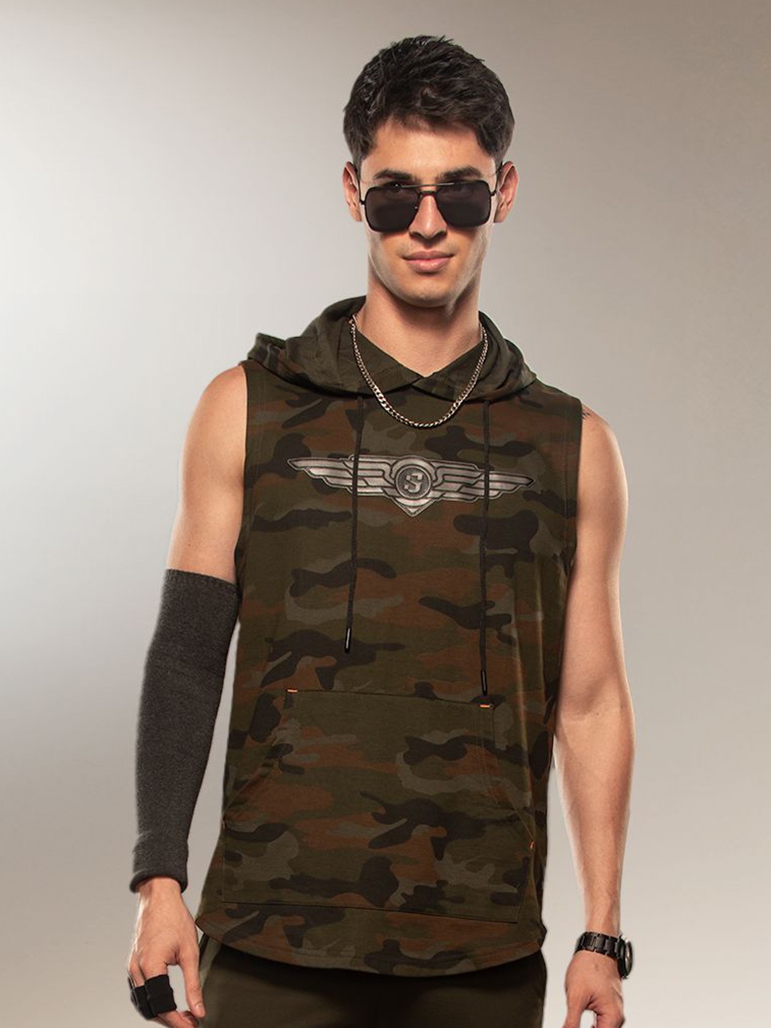 

Supa Men Camouflage Printed Hooded Sweatshirt, Green