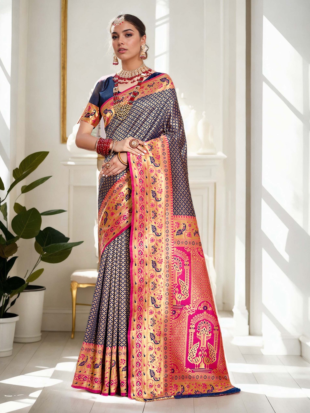 

Anouk Woven Design Kanjeevaram Saree, Navy blue