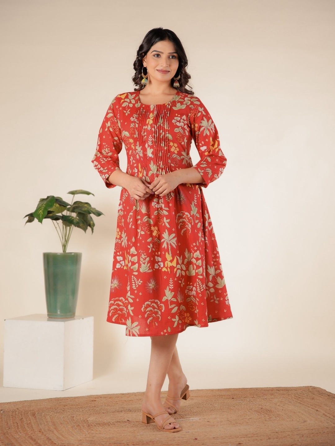 

Aramya Women Floral Printed Round Neck A-Line Cotton Ethnic Dress, Red