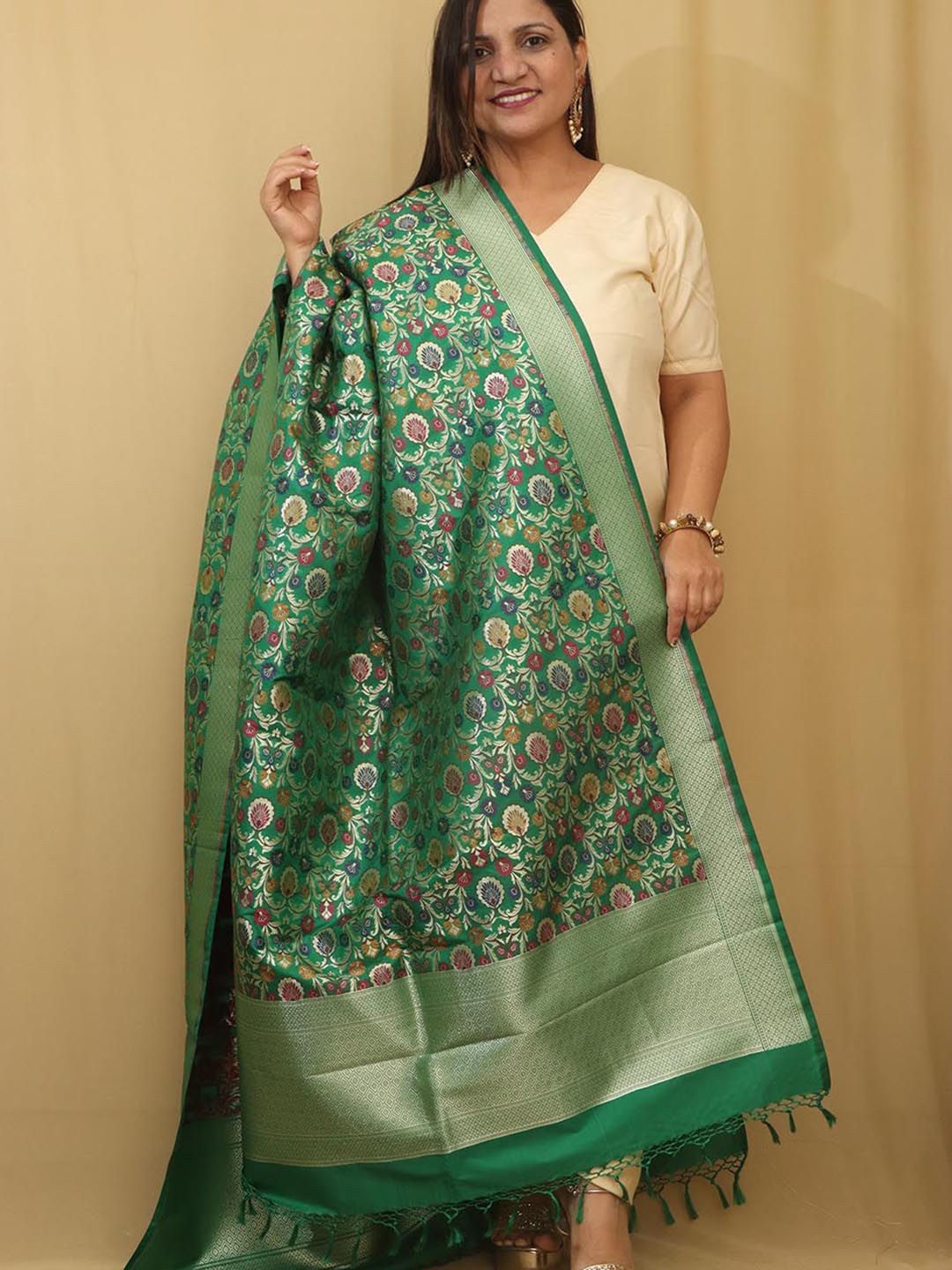

Luxurionworld Ethnic Motifs Woven Design Dupatta, Green