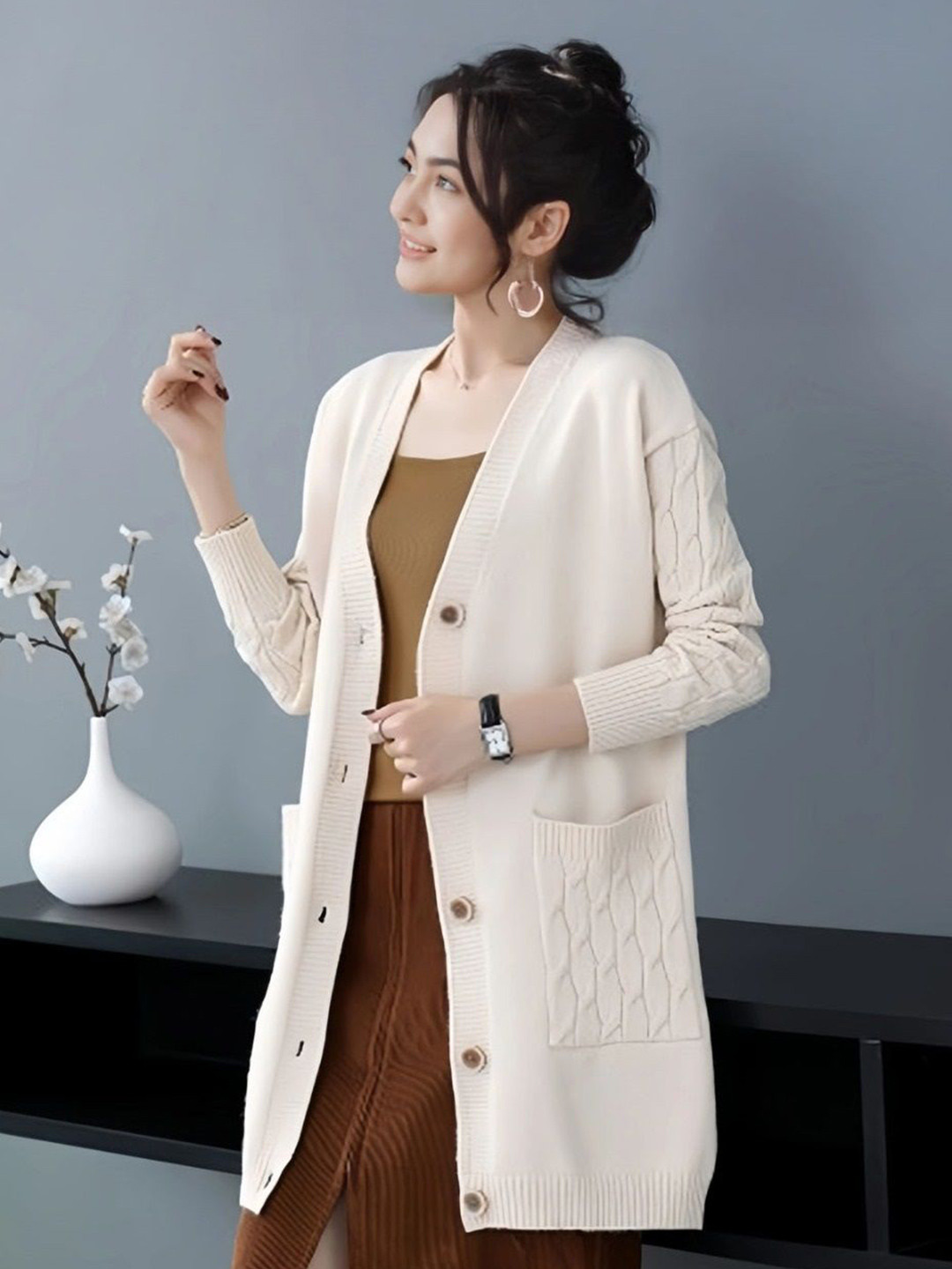 

StyleCast Women V-Neck Button Detail Cardigan, White