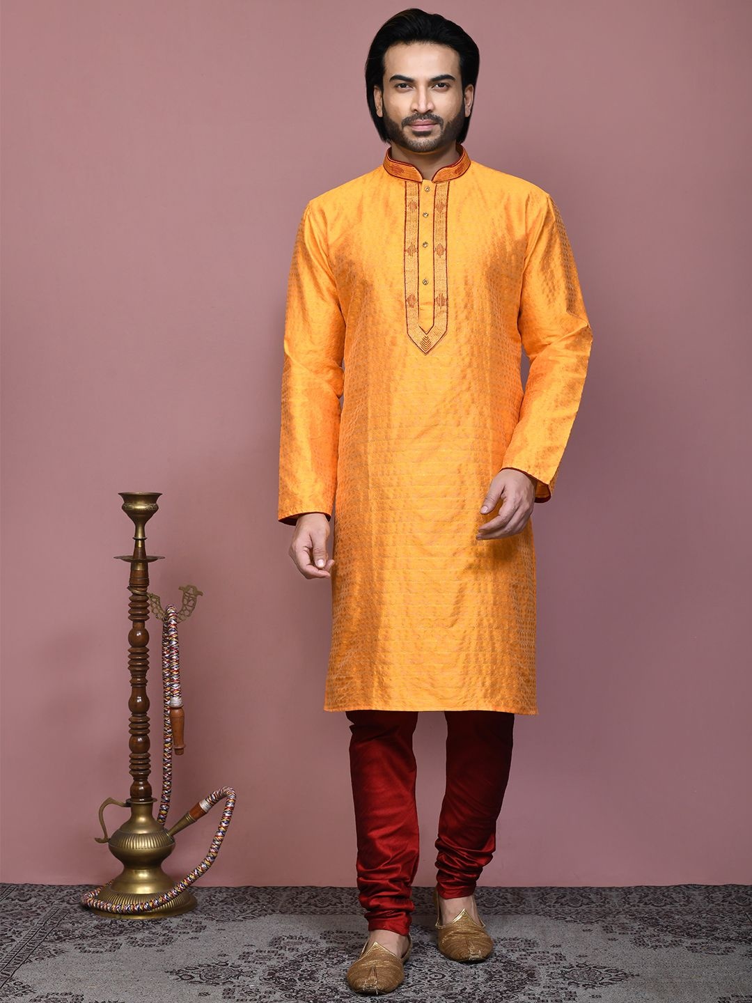 

RANAK Striped Woven Cotton Mandarin Collar Straight Kurta, Orange