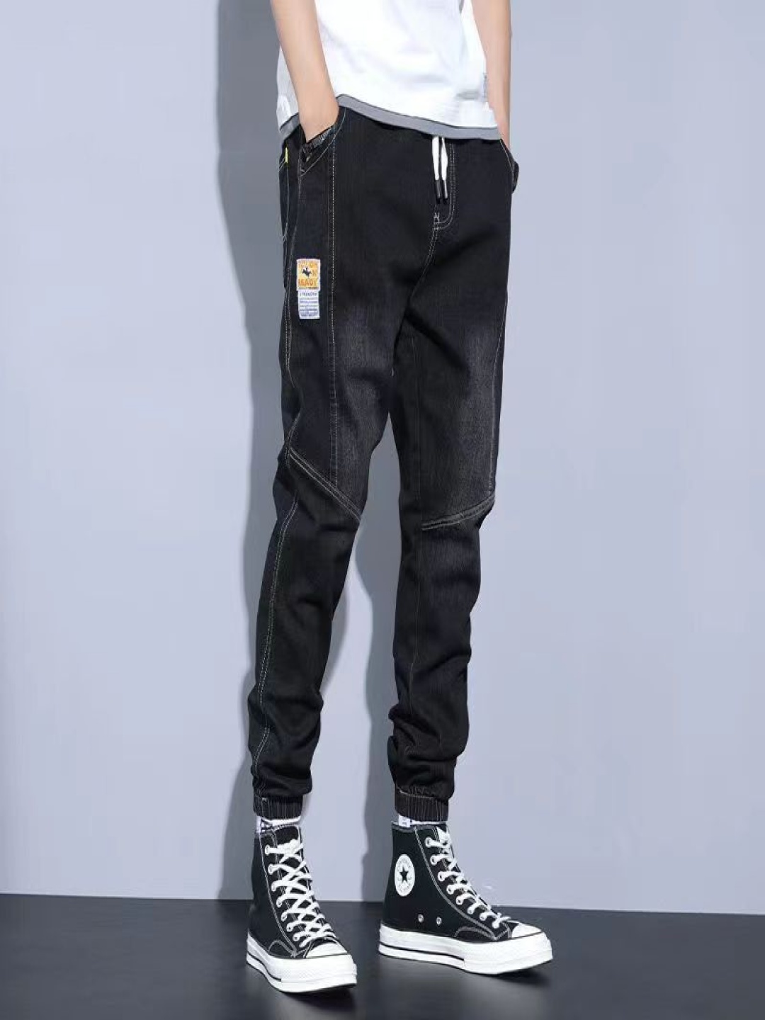

StyleCast Men Cotton Jogger Light Fade Stretchable Jeans, Black