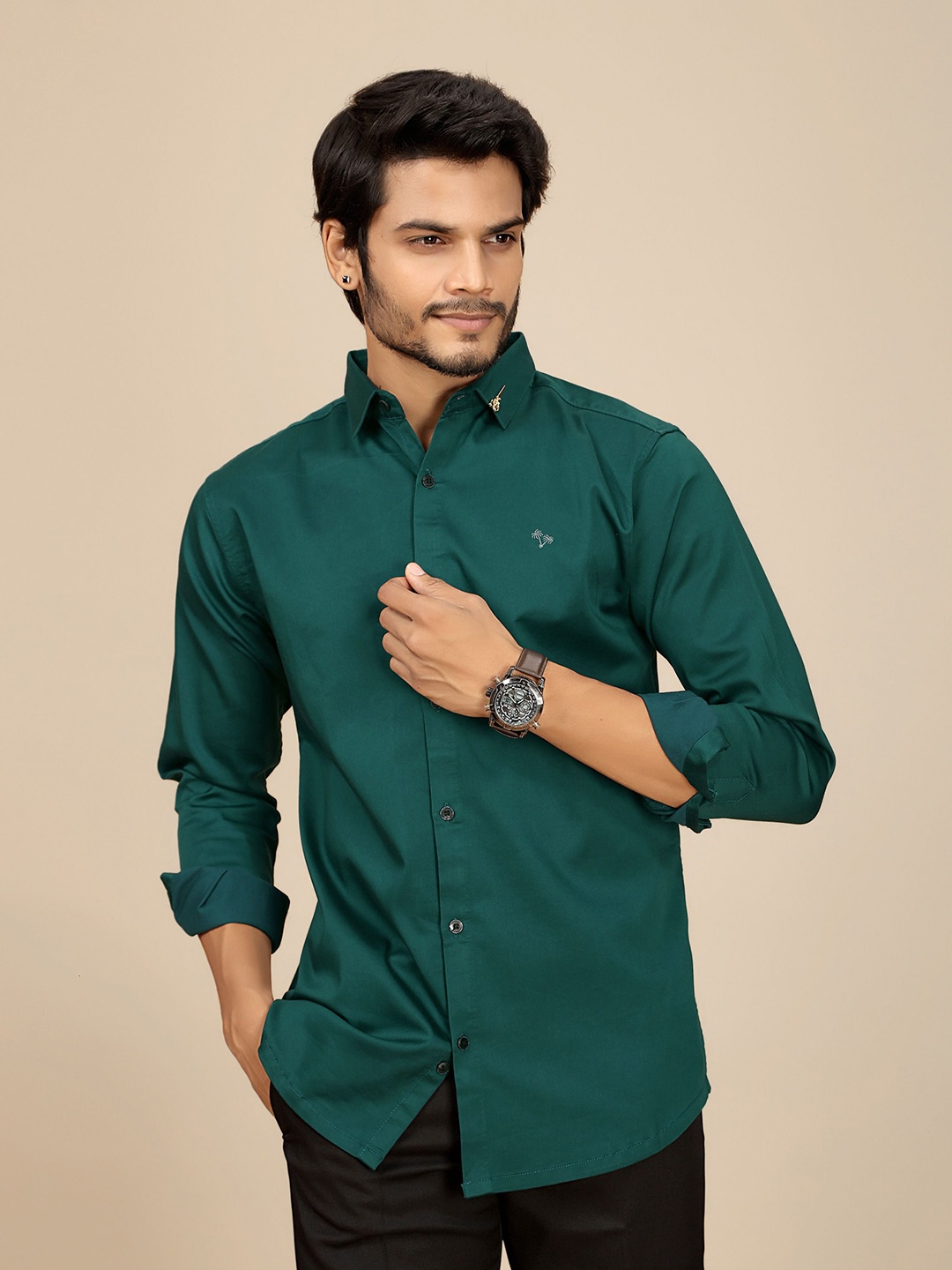 

JOSE N POSE Men Premium Tailored Fit Spread Collar Solid Satin Casual Shirt, Green