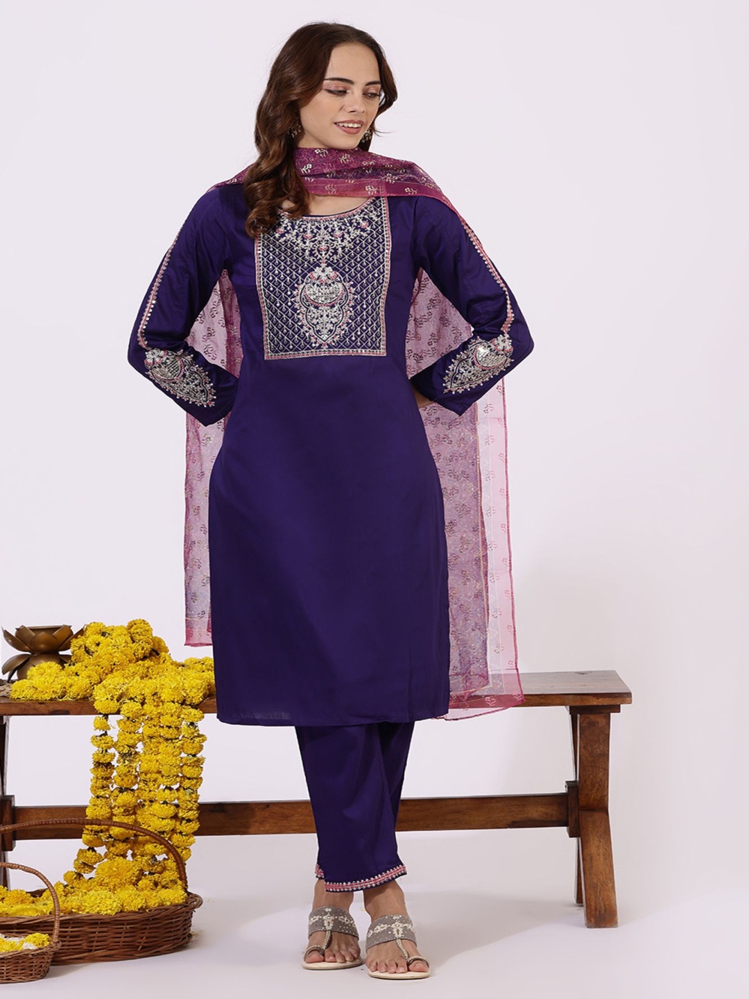 

W Floral Printed Sequinned Straight Kurta With Trousers & Dupatta, Blue