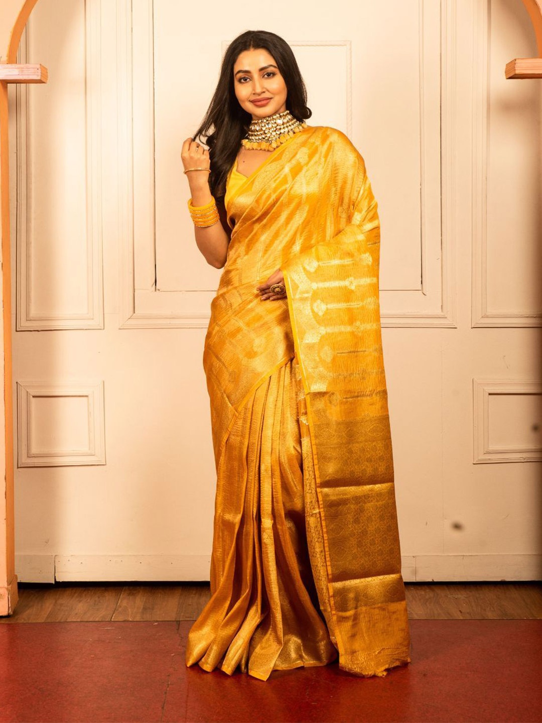 

8POURE Woven Design Zari Tissue Saree, Yellow