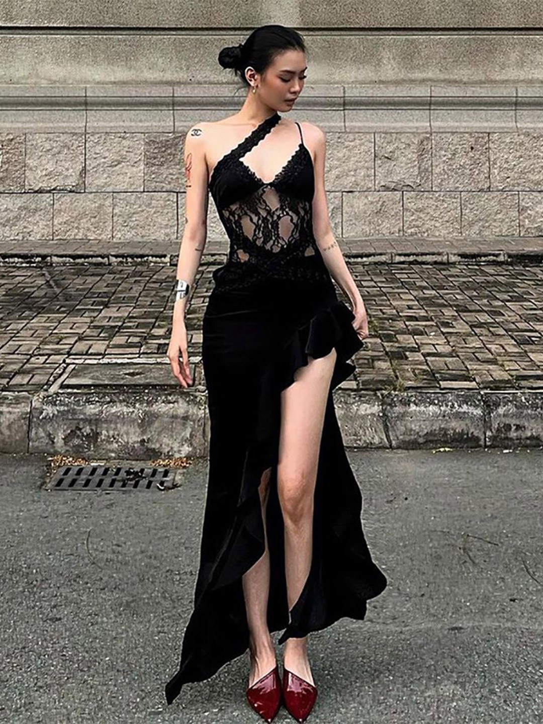

StyleCast x Revolte Ruffled Fit & Flare Maxi Dress, Black