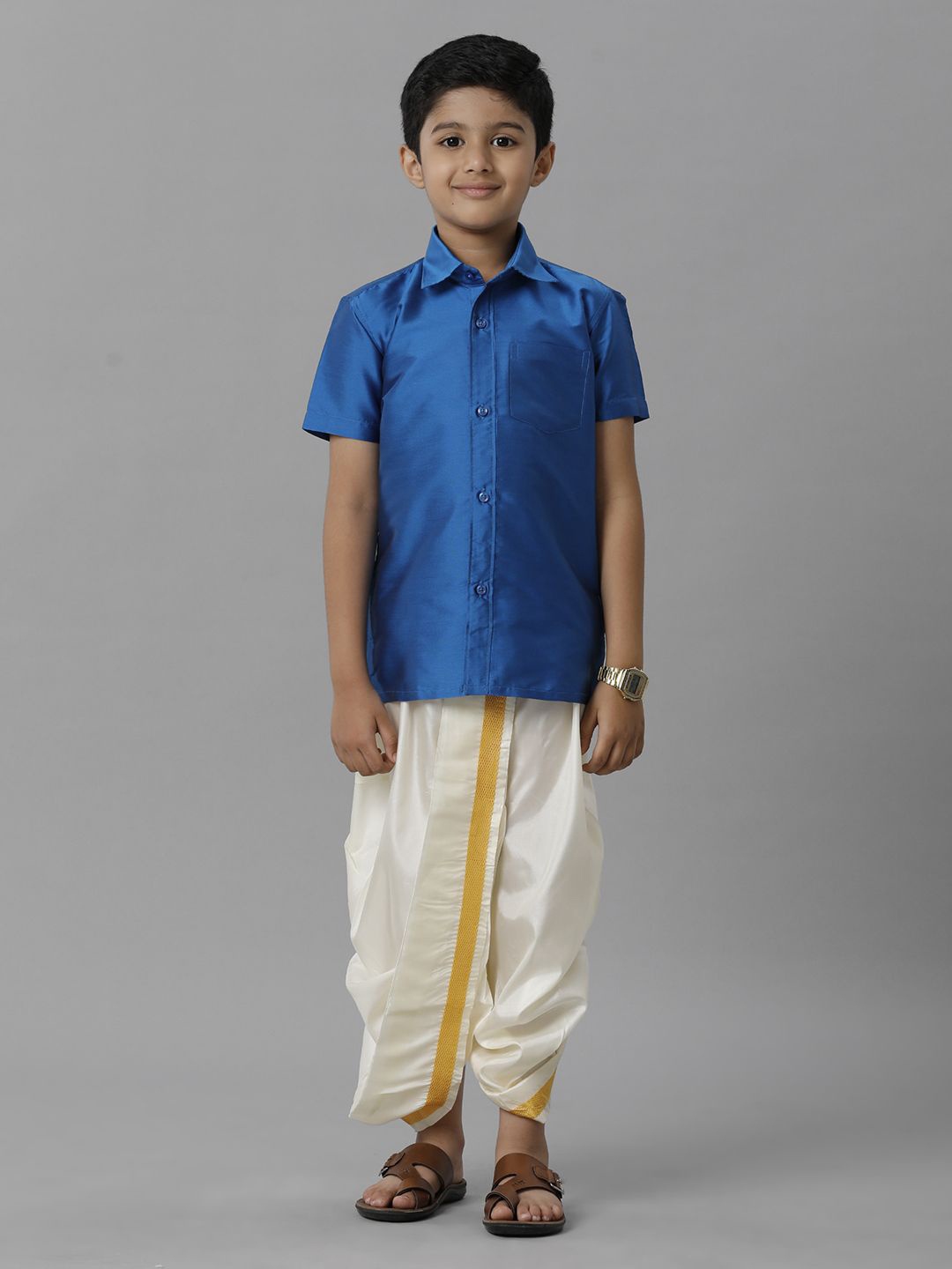

Ramraj Boys Short Sleeves Shirt With Panchakacham, Blue