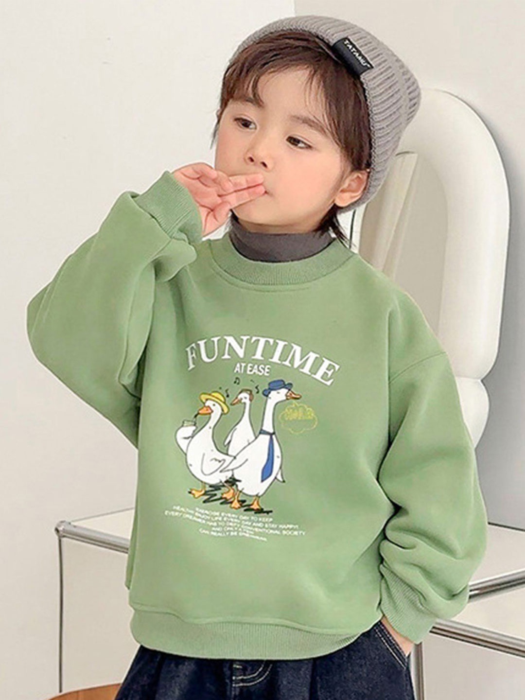 

LULU & SKY Boys Printed Round Neck Pullover Sweatshirt, Green