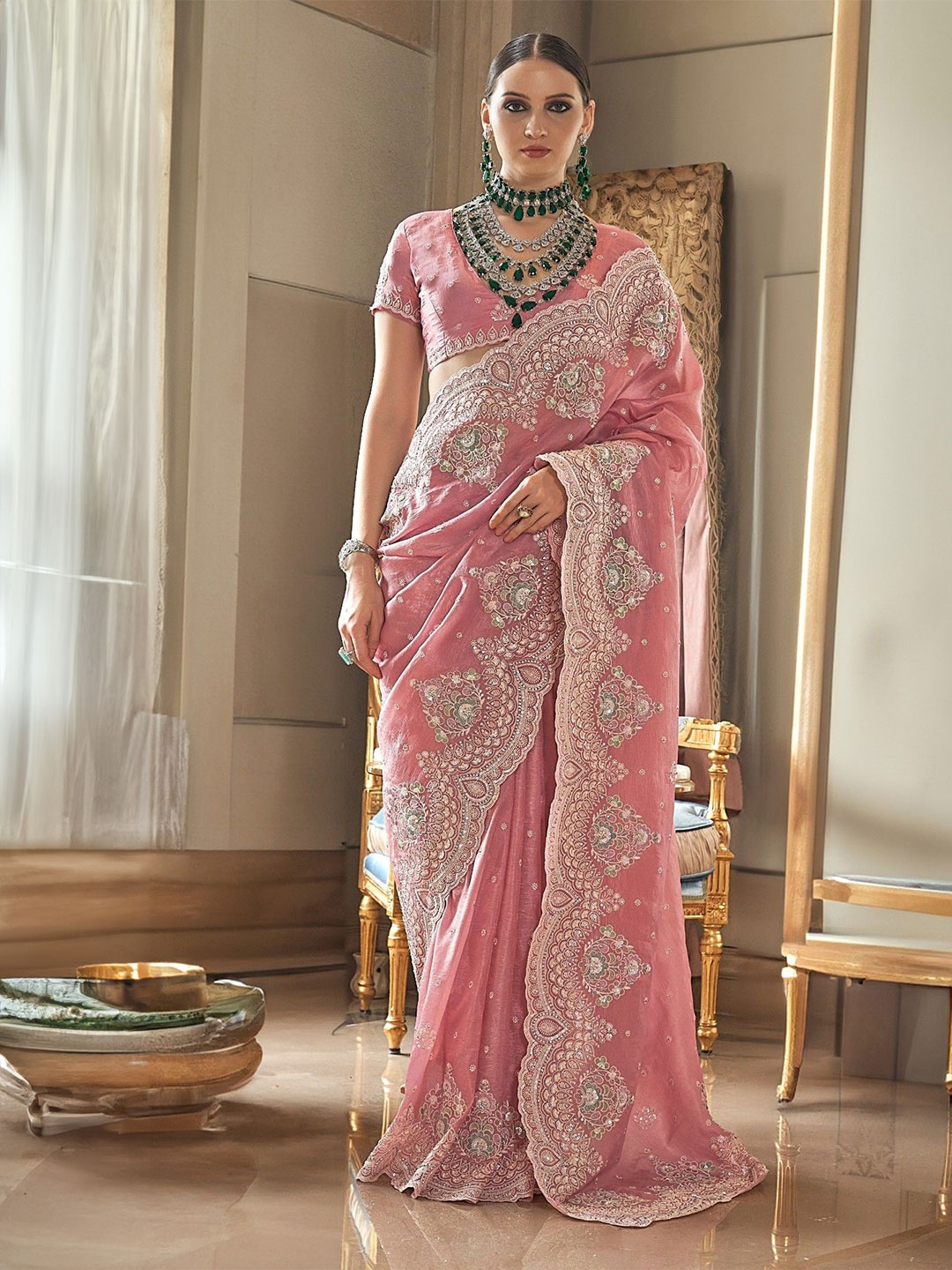 

MySilkLove Ethnic Motifs Beads and Stones Silk Blend Saree, Pink