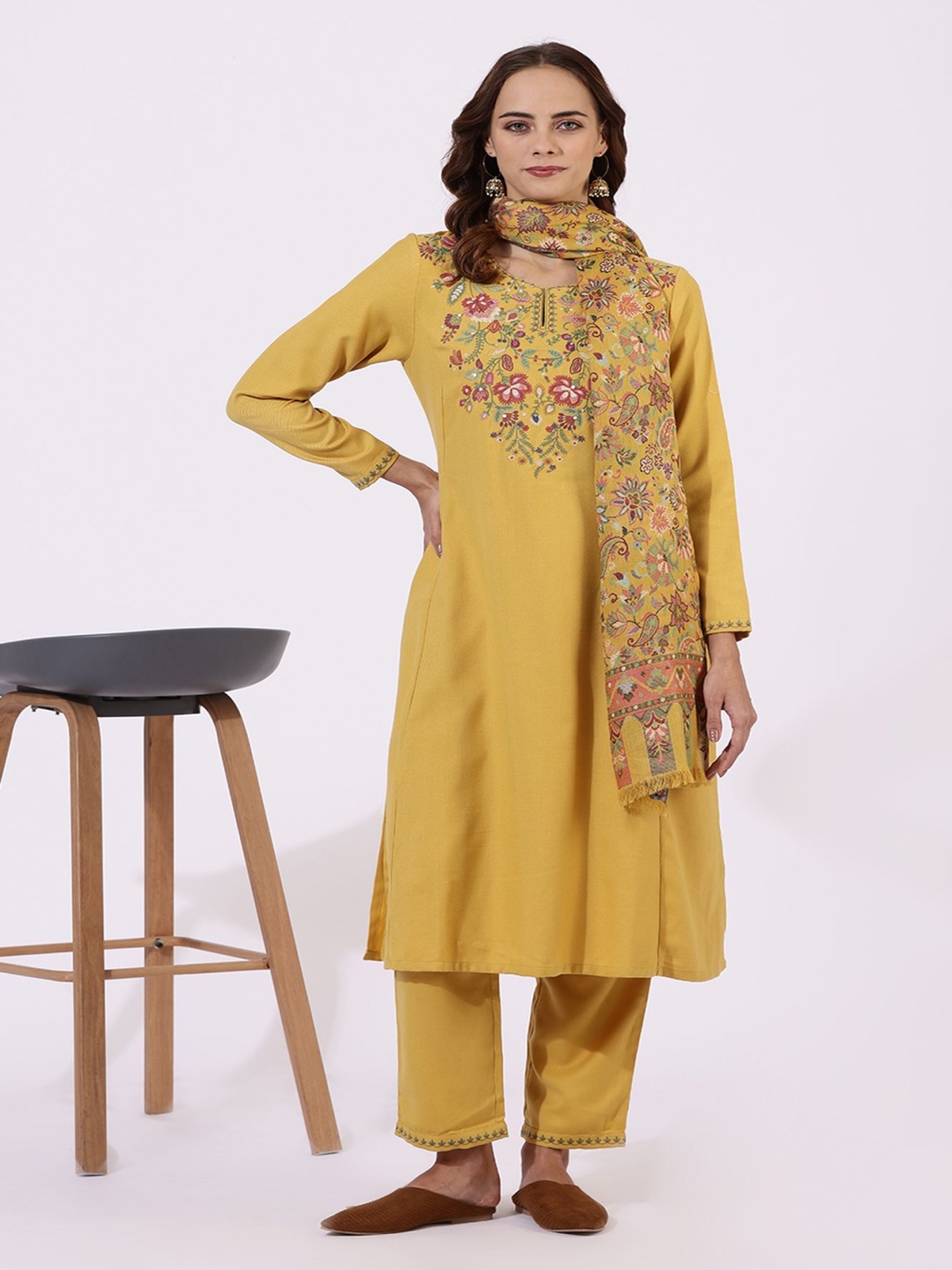 

W Floral Embroidered Sequinned V-Neck A-Line Kurta With Trousers & Dupatta, Yellow