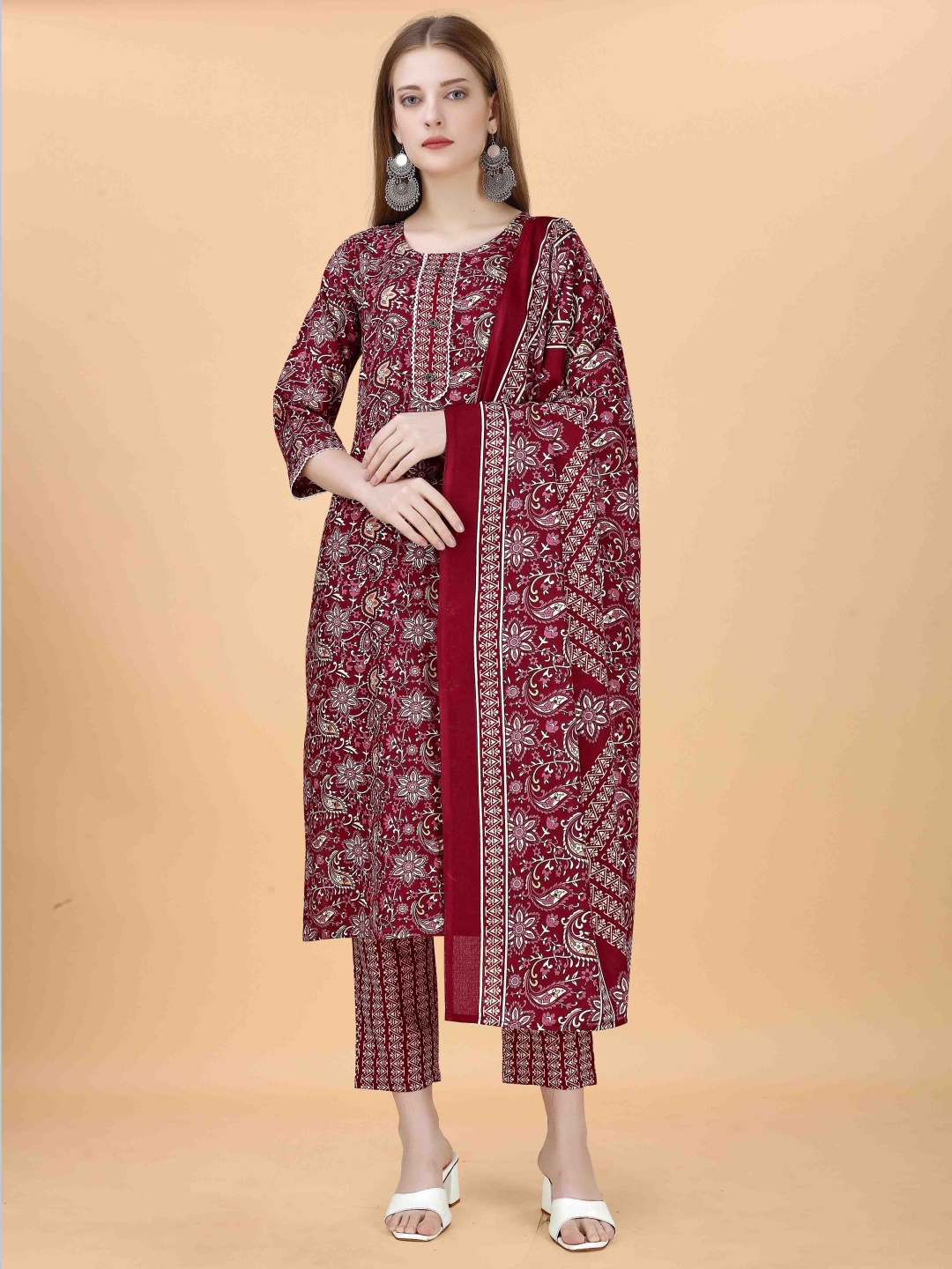 

Anouk Maroon Floral Printed Straight Kurta With Trousers And Dupatta