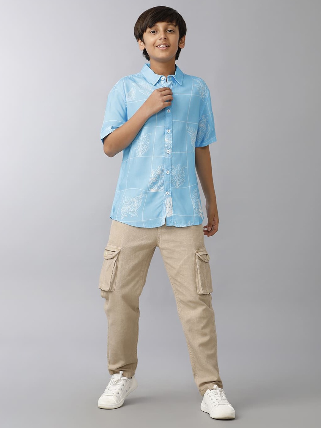 

UNDER FOURTEEN ONLY Boys Spread Collar Floral Printed Casual Shirt, Blue