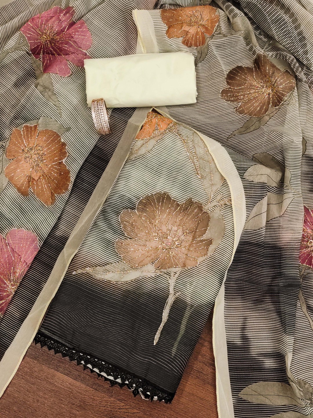 

MANVAA Floral Printed Organza Unstitched Dress Material, Cream
