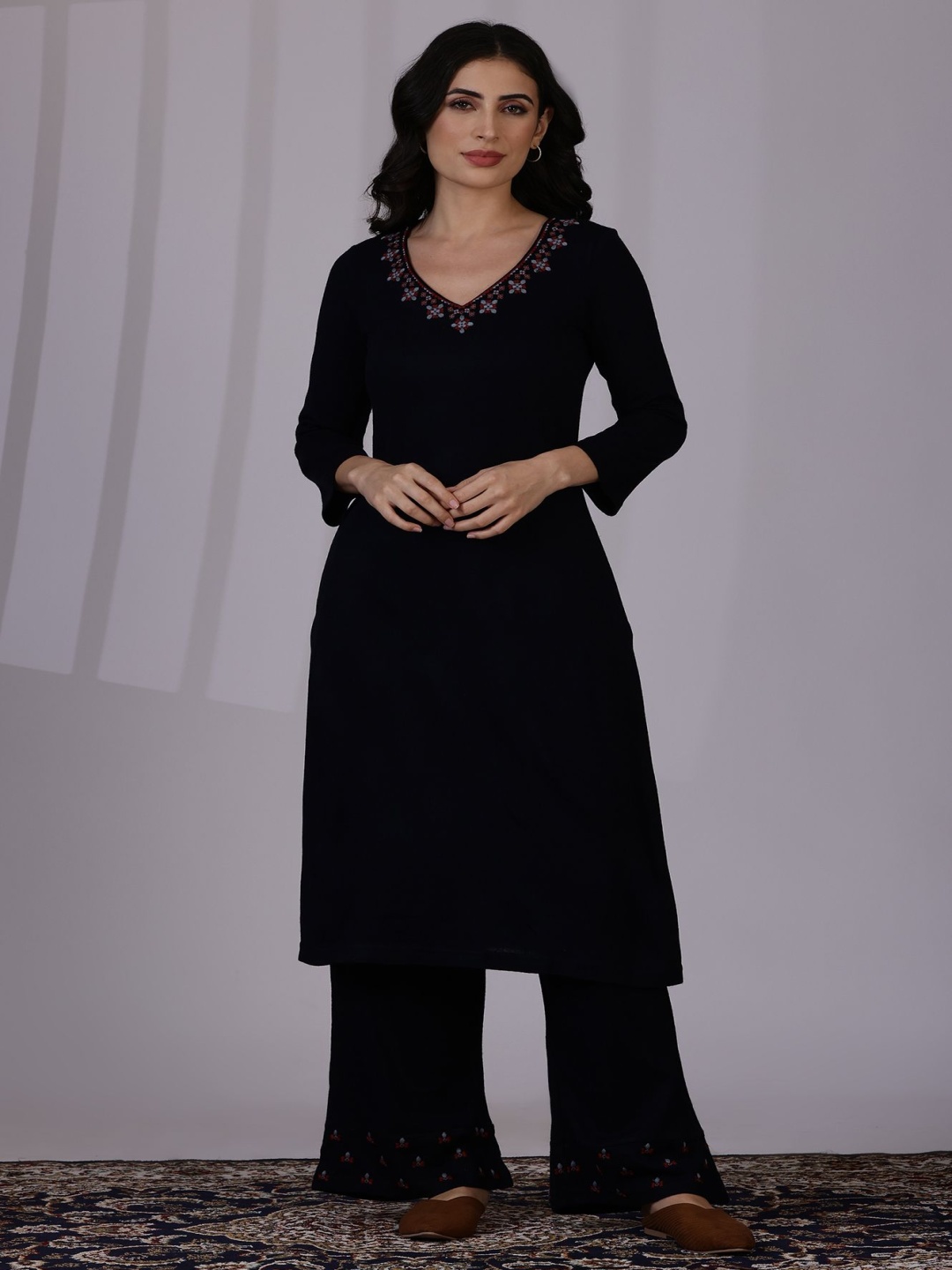 

W Thread Work V-Neck A-line Kurta With Palazzo, Black