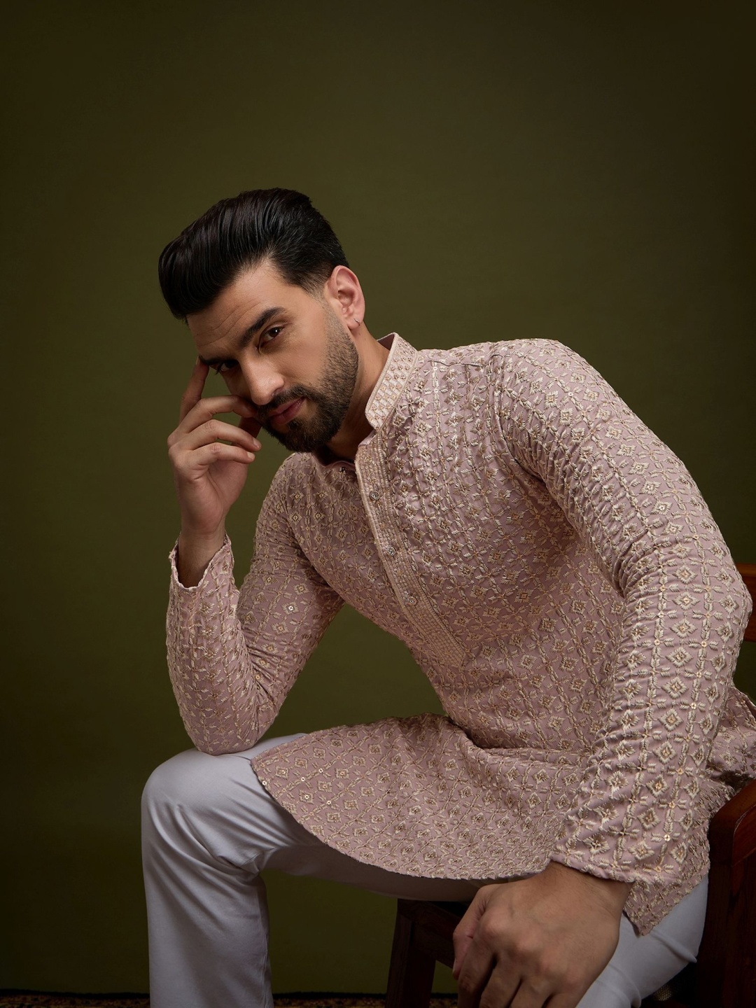 

Anouk Pink Floral Embroidered Sequinned Mandarin Collar Pure Cotton Straight Kurta