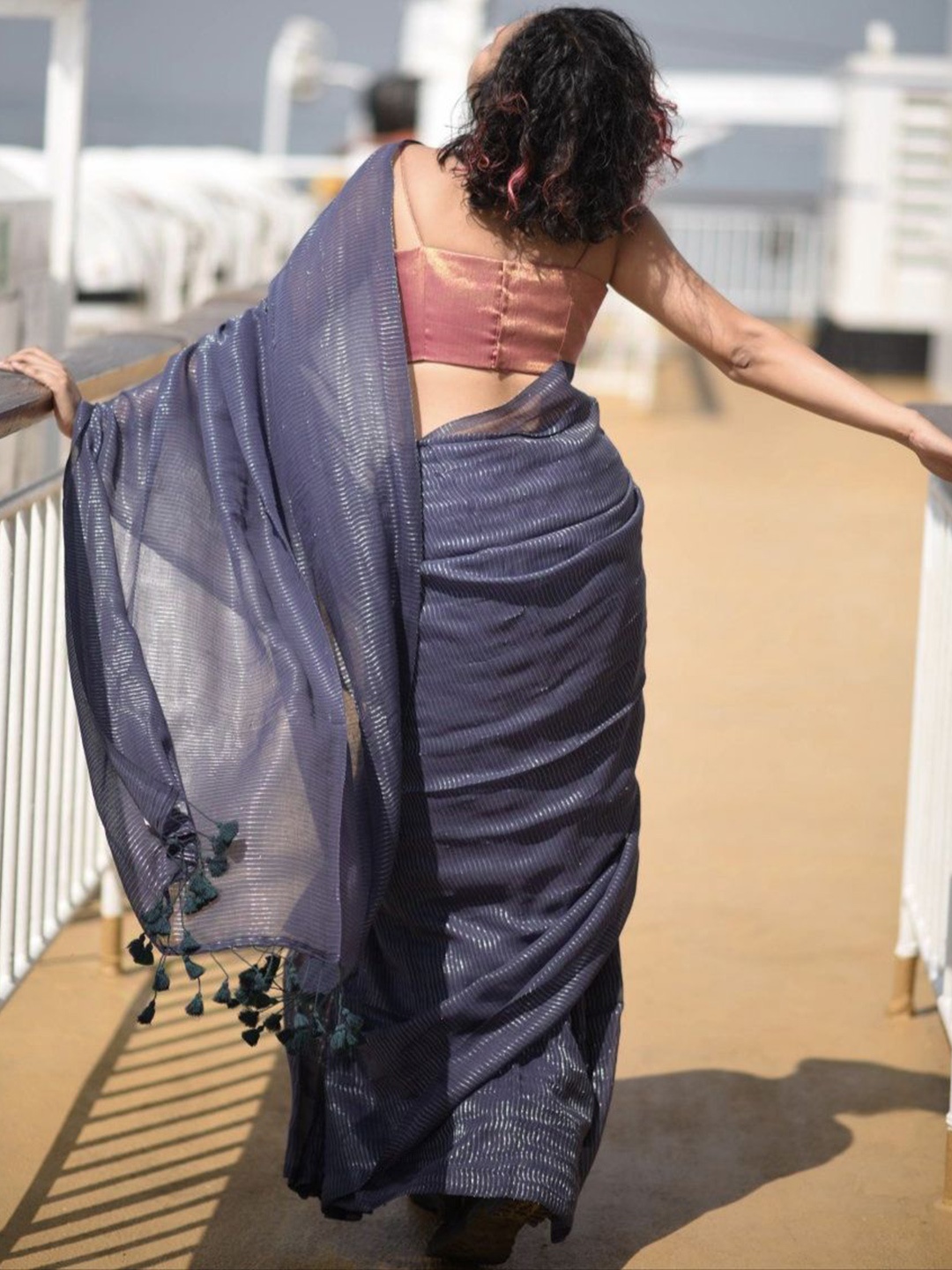 

Ruuprekha Striped Pure Cotton Fusion Khadi Saree, Grey