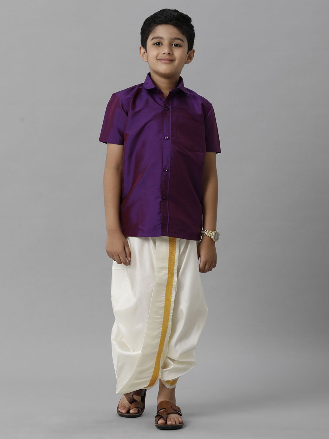 

Ramraj Boys Short Sleeves Shirt With Panchakacham, Violet