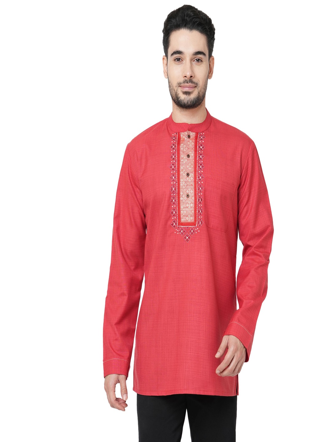 

ARCHATTIRE Checked Woven Design Mandarin Collar Banarasi Patch Cotton Straight Short Kurta, Red