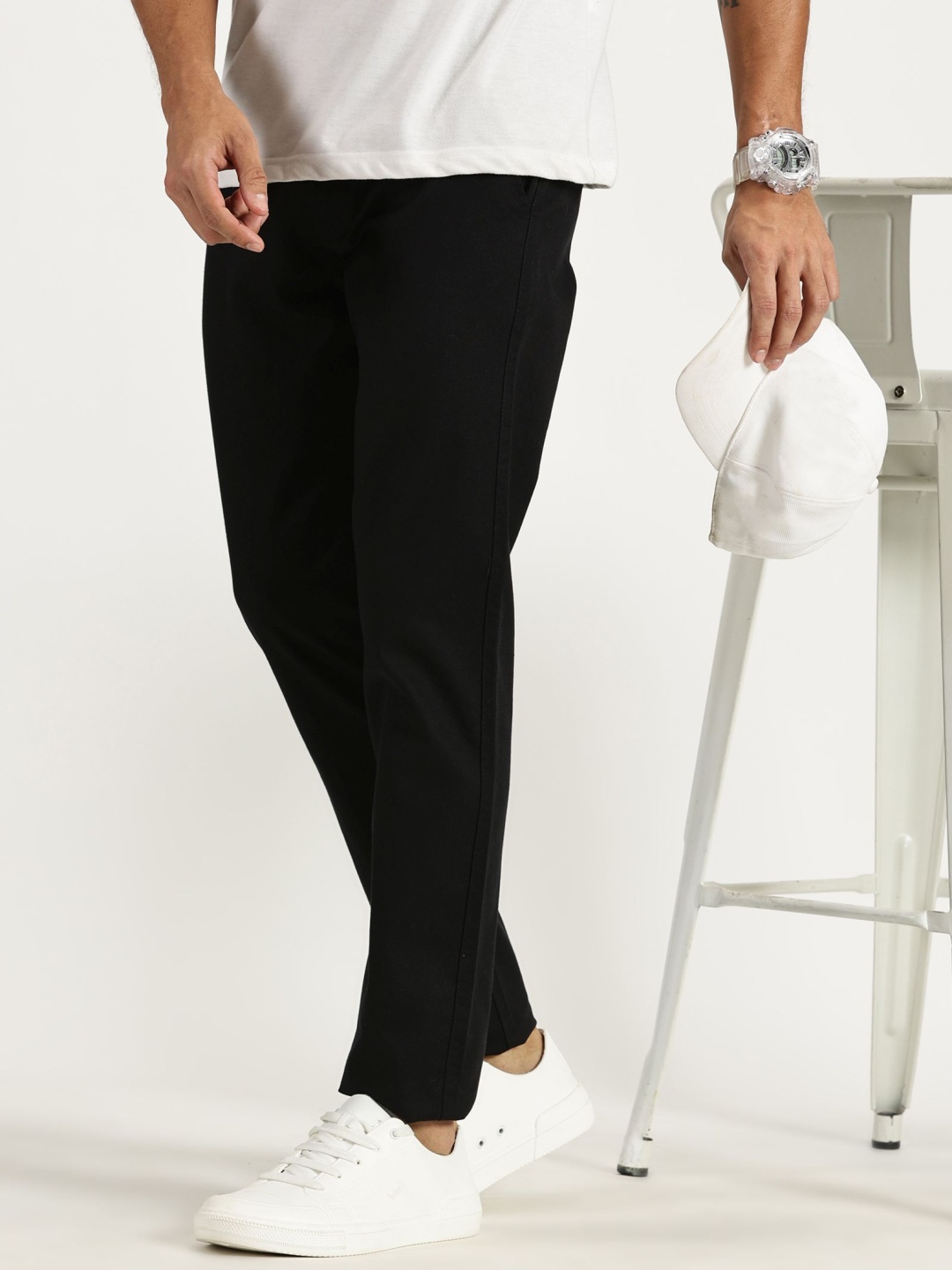 

RAVINIK Men Classic Straight Fit Trousers, Black