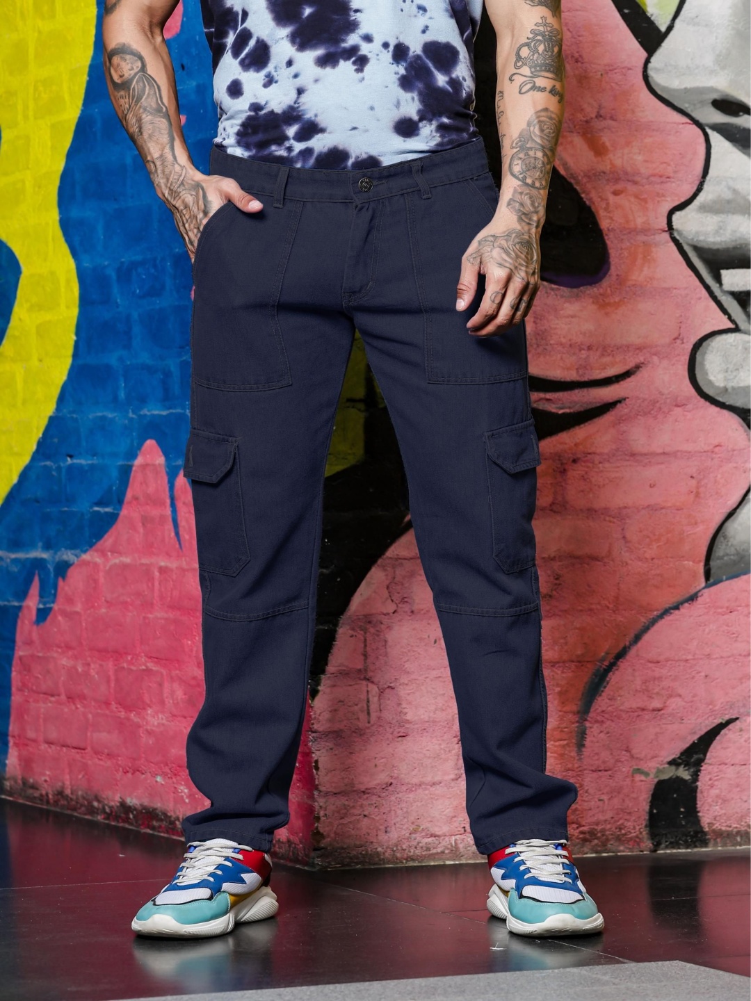 

RAGZO Men Relaxed Fit Low Distress Jeans, Navy blue