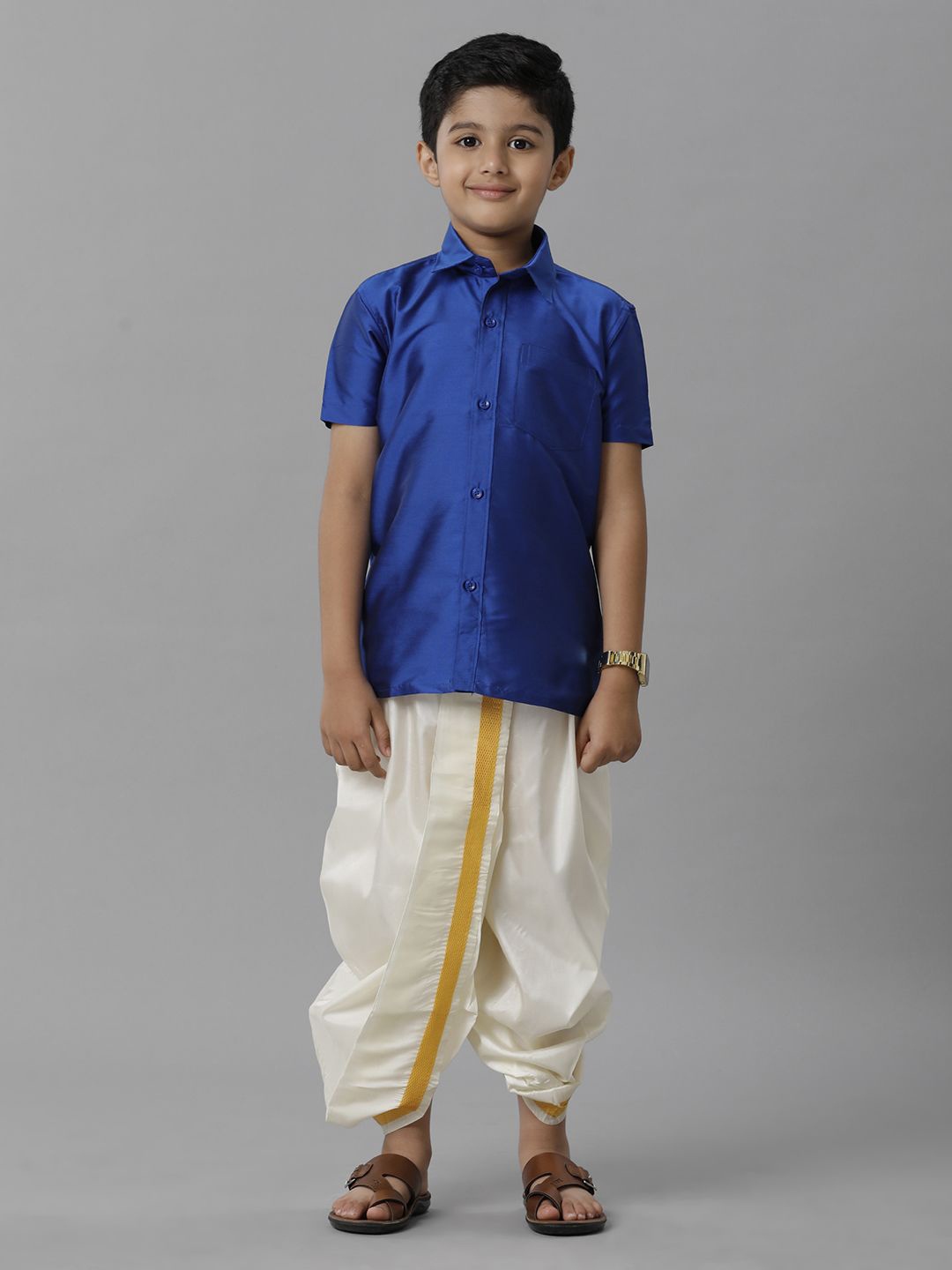 

Ramraj Boys Short Sleeves Shirt With Panchakacham, Blue