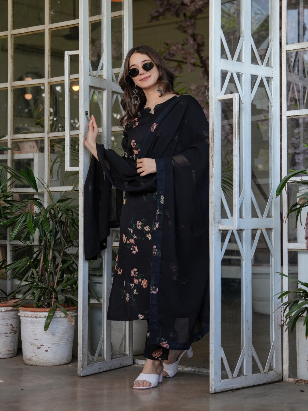 

KALINI Floral Printed Notch Neck Kurta with Trouser And Dupatta, Black