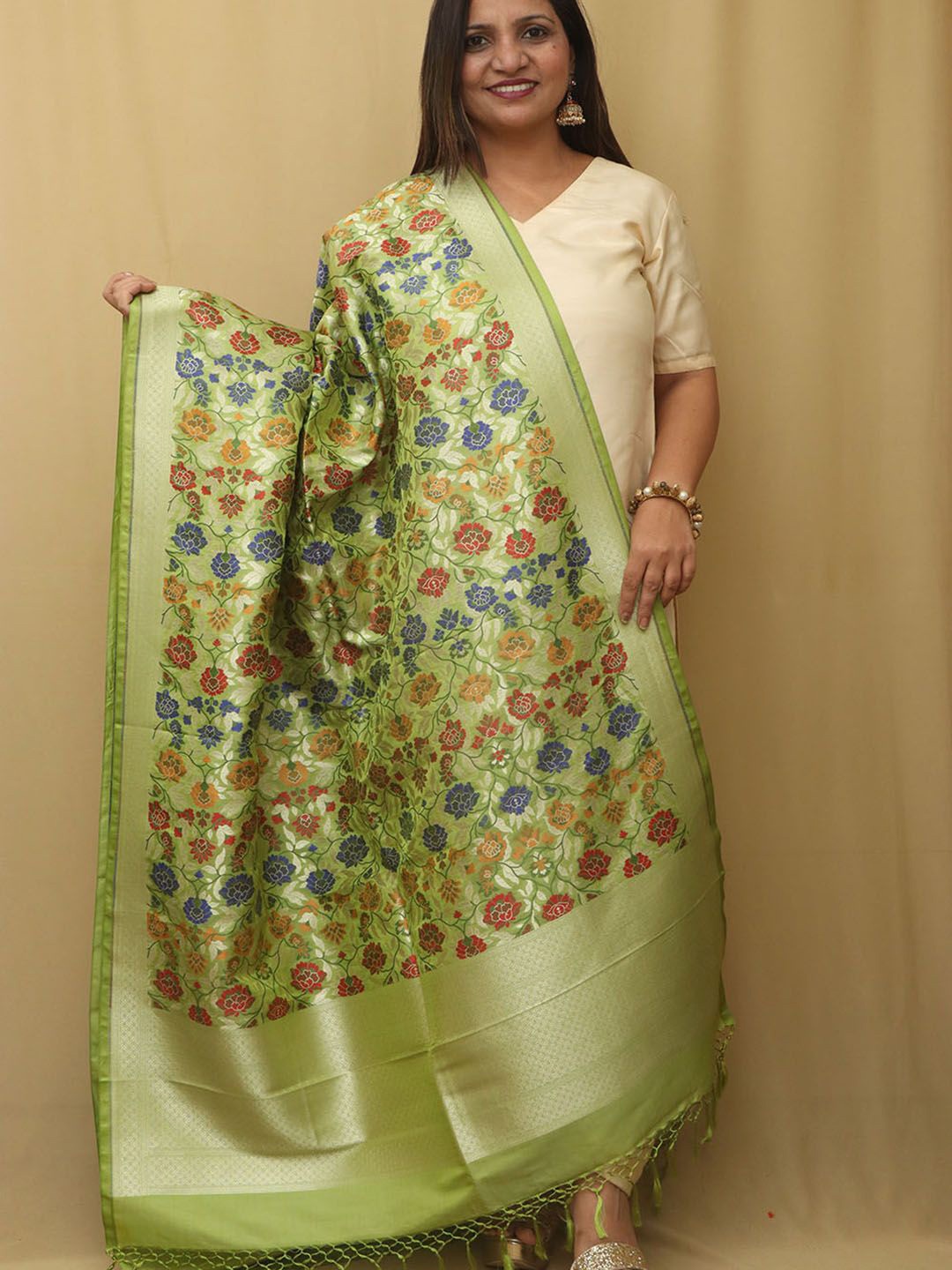 

Luxurionworld Ethnic Motifs Woven Design Dupatta, Green