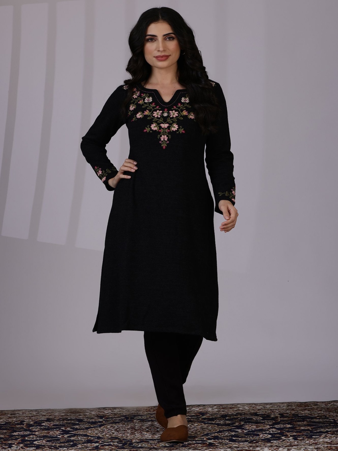 

W Floral Embroidered Notch Neck A-Line Kurta, Black