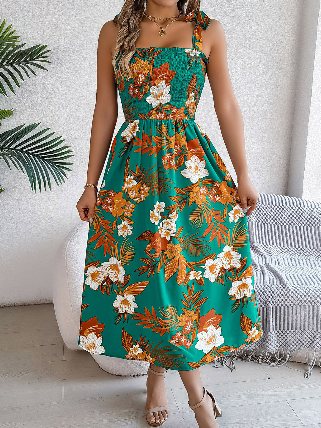 

StyleCast x Revolte Floral Printed A-Line Midi Dress, Green