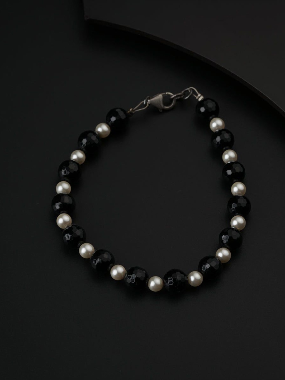 

House of Aadyaa Women Silver Link Bracelet