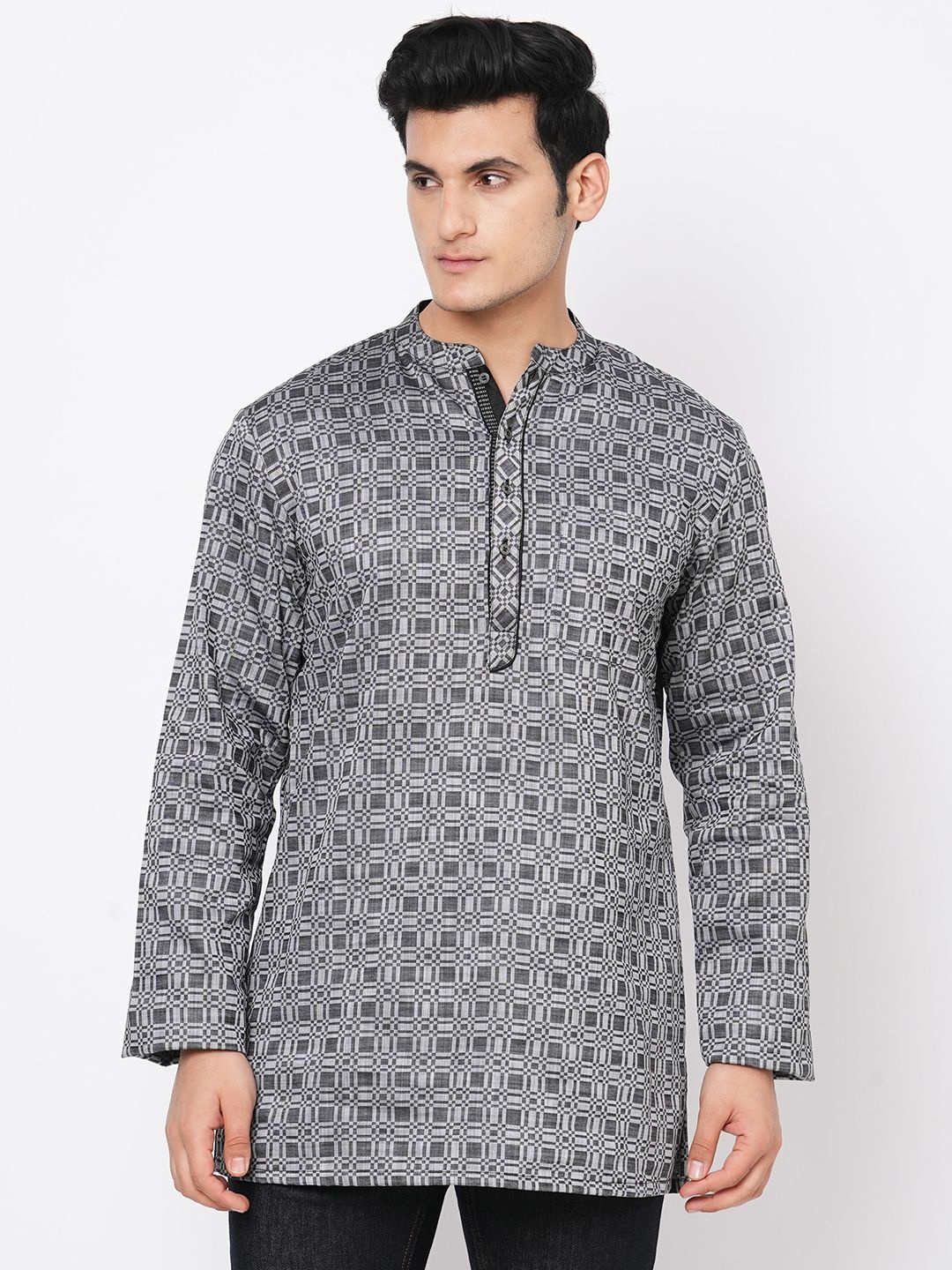 

ARCHATTIRE Checked Woven Design Mandarin Collar Cotton Straight Short Kurta, Grey