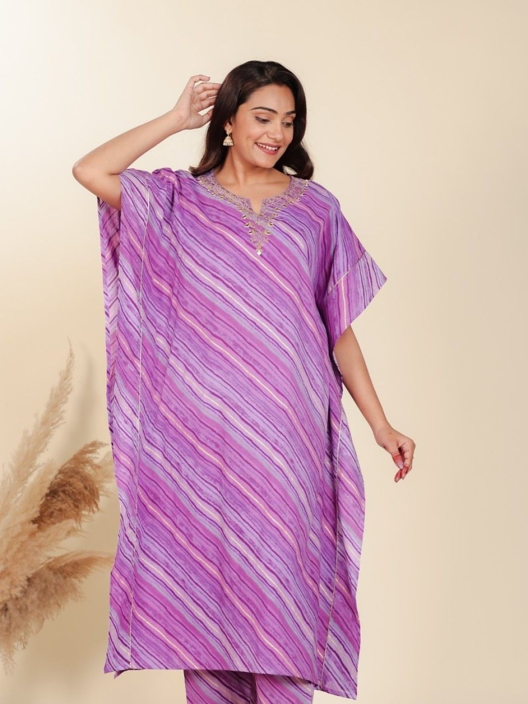 

Aramya Striped Printed Notch Neck Embroidered Cotton Kaftan Kurta, Purple