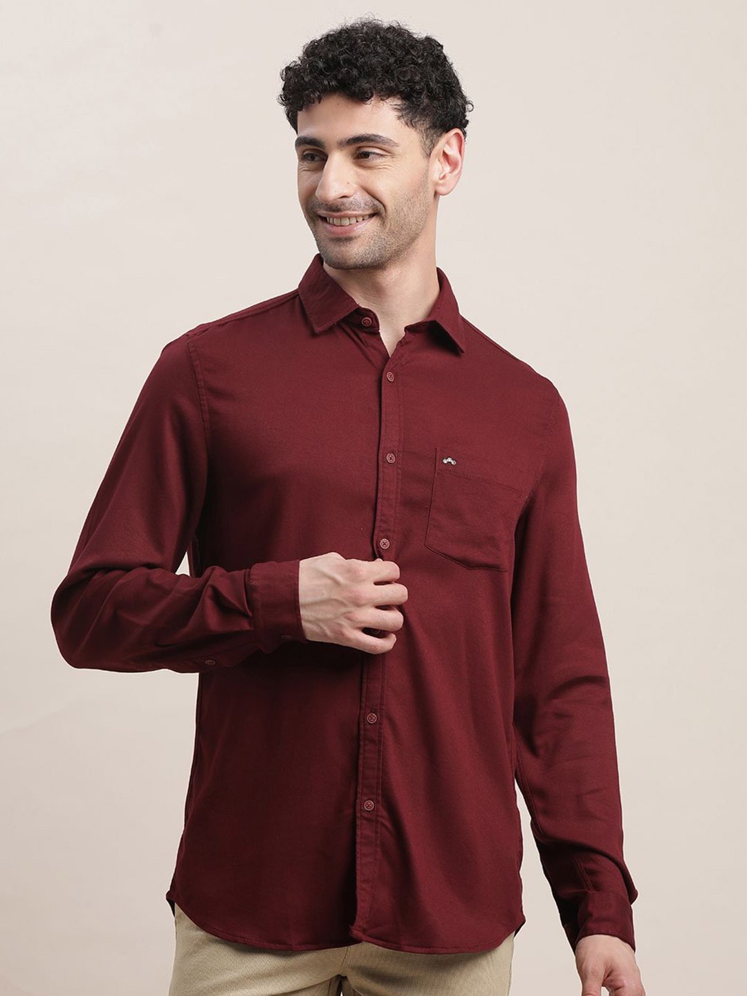 

Turtle Men Relaxed Fit Spread Collar Solid Cotton Casual Shirt, Maroon