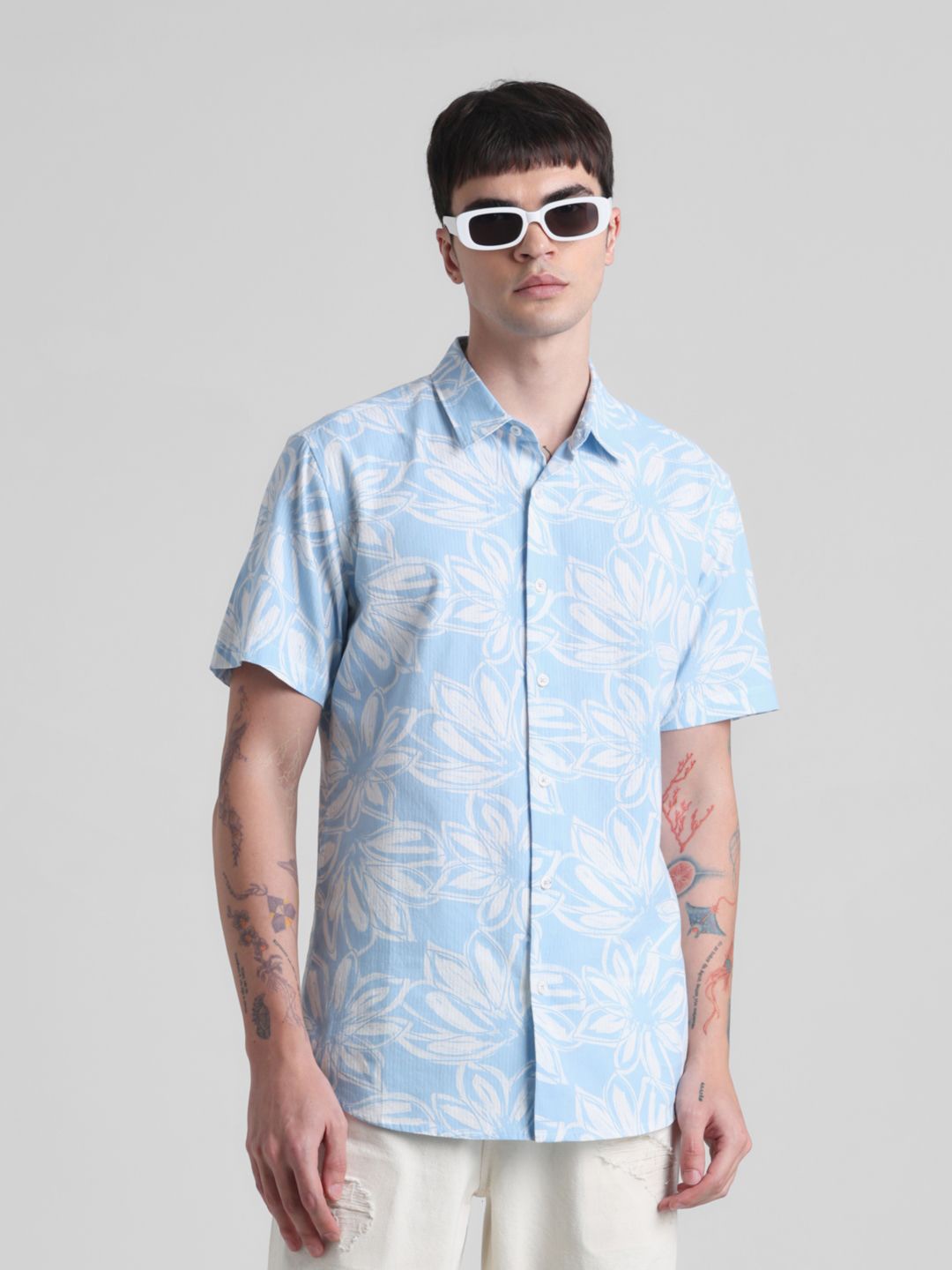 

Jack & Jones Men Spread Collar Floral Printed Cotton Casual Shirt, Blue