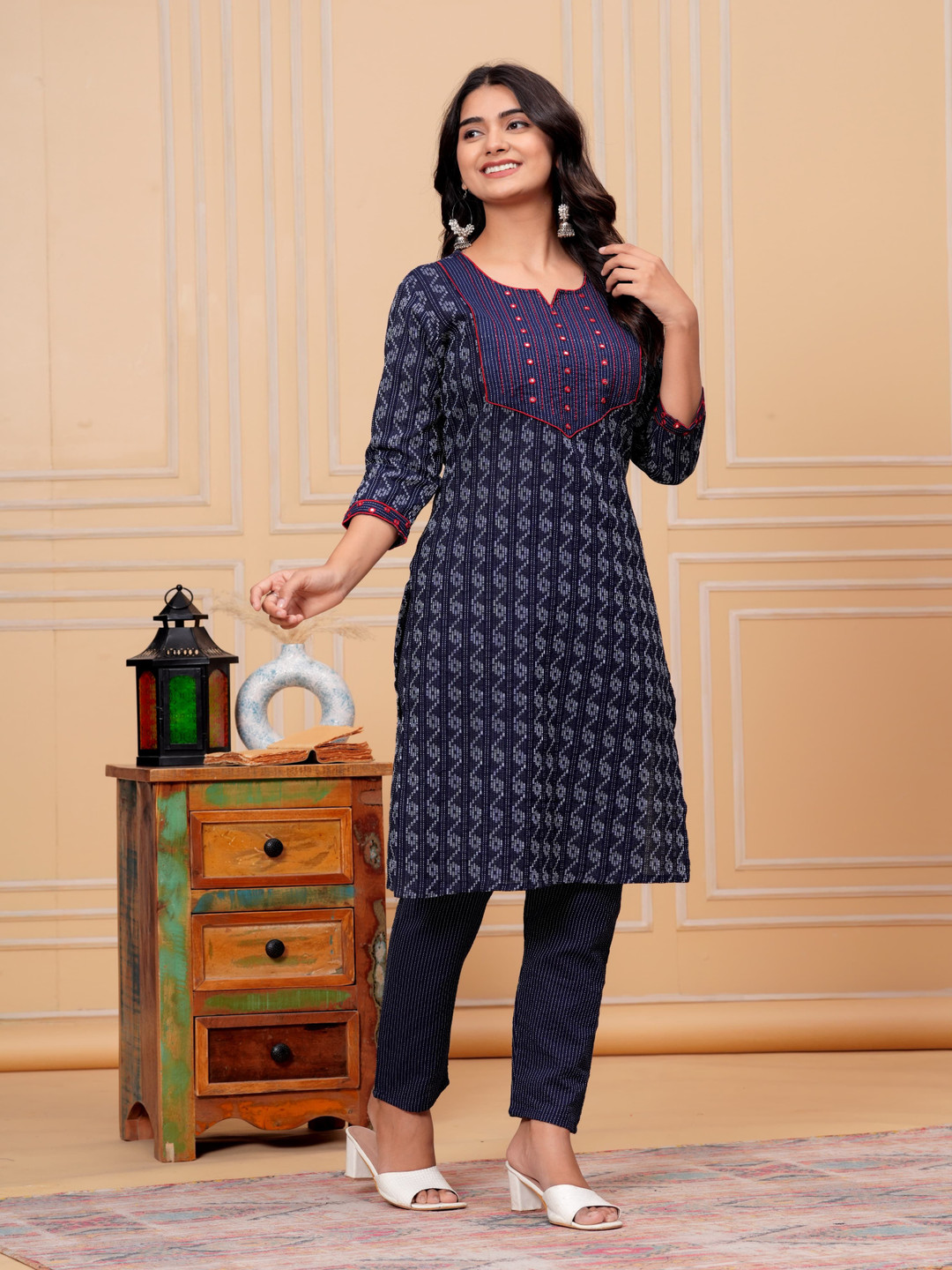 

AARYAHI Ethnic Motifs Embroidered Mirror Work Notch Neck Pure Cotton Kurta And Trouser, Navy blue