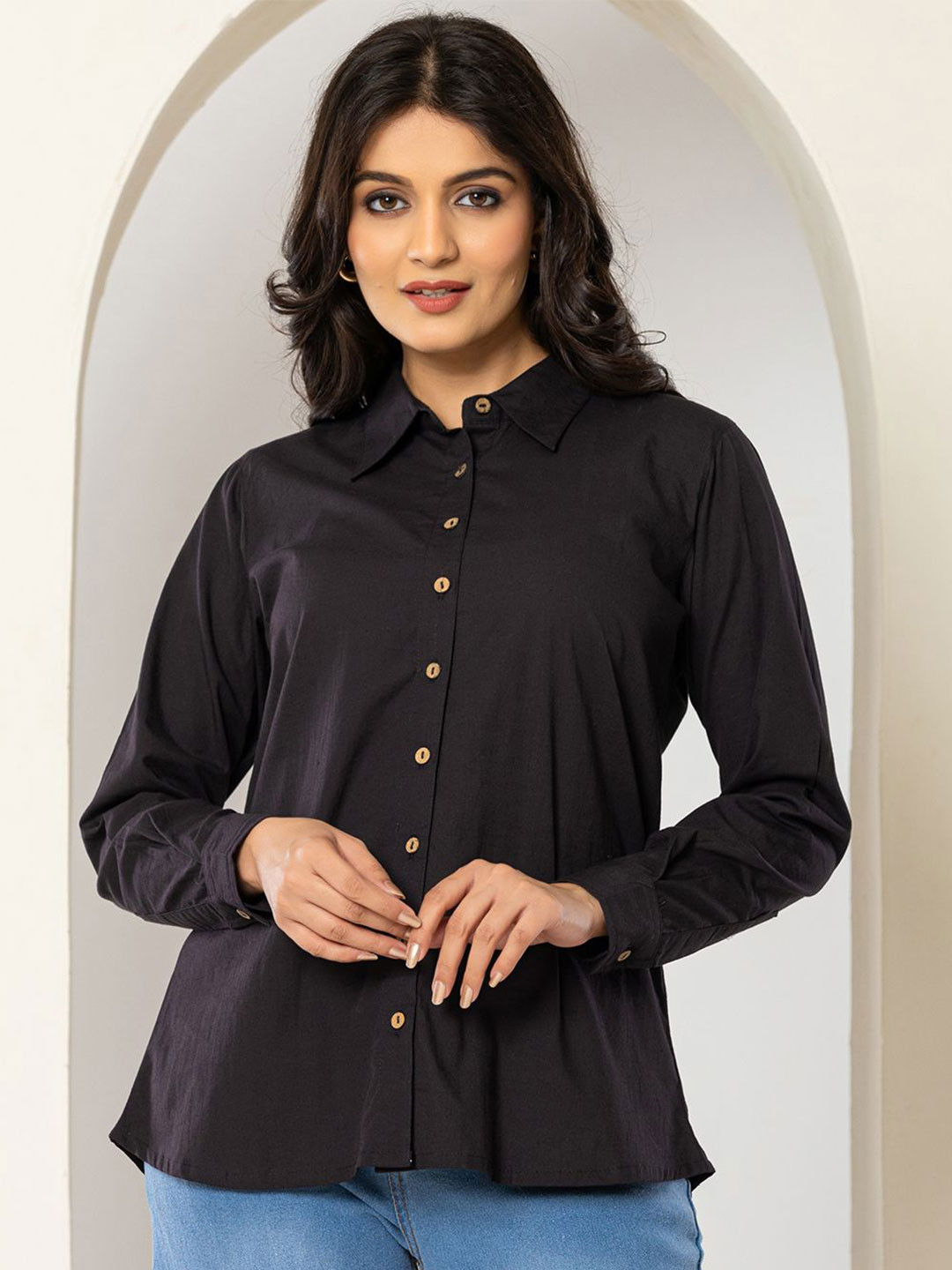 

Eco Clothing Women Classic Relaxed Fit Spread Collar Solid Cotton Casual Shirt, Black