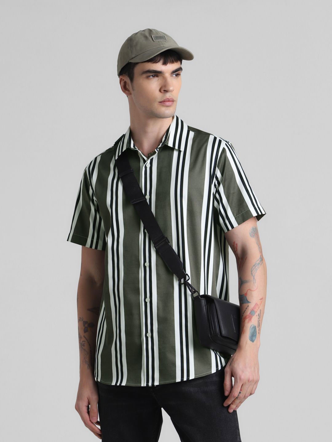 

Jack & Jones Men Spread Collar Multi Striped Cotton Casual Shirt, Green