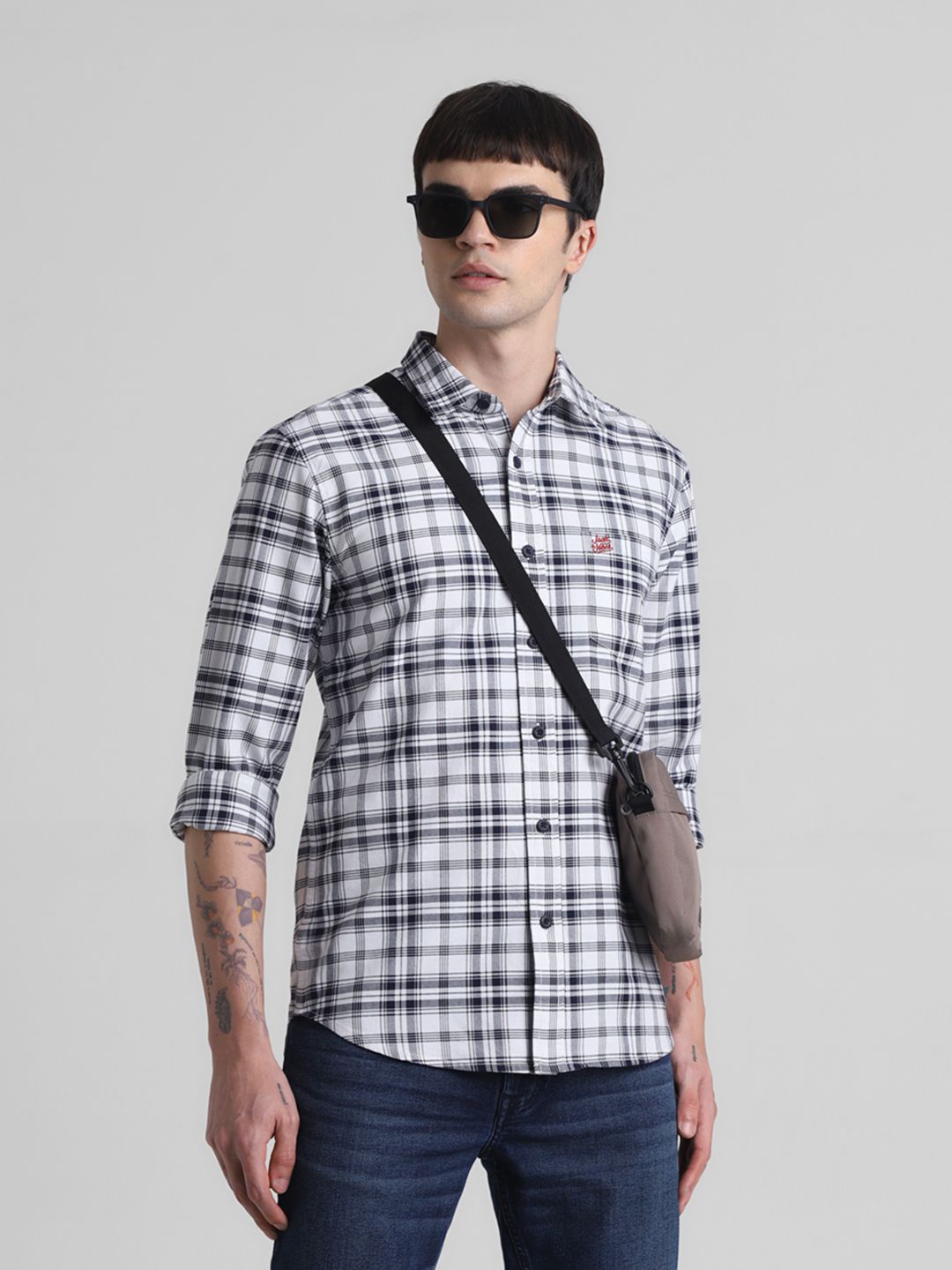 

Jack & Jones Men Spread Collar Tartan Checked Cotton Casual Shirt, White