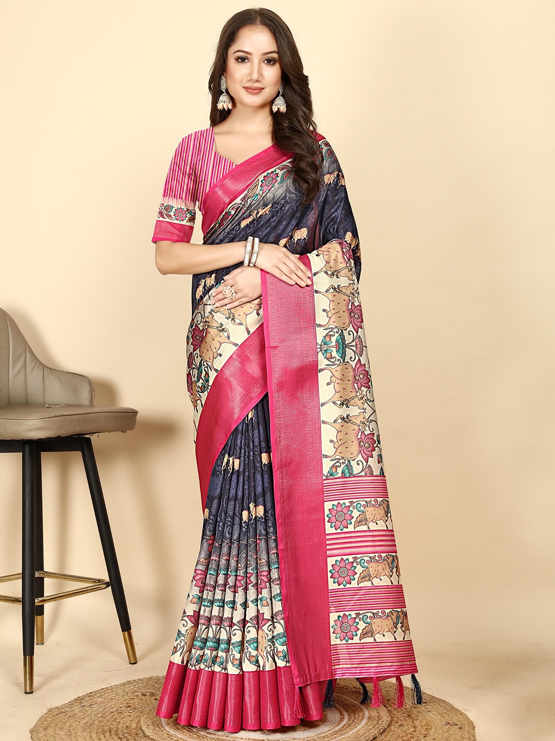 

J 6 DESIGNER Floral Zari Designer Block Printed Saree, Navy blue